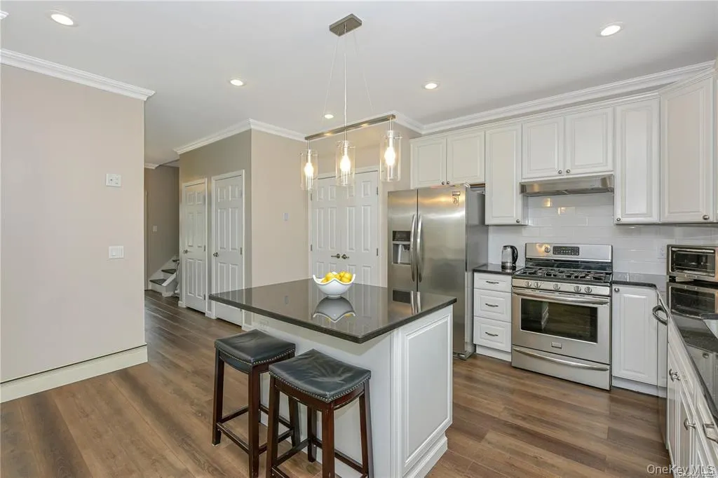 1246 Oakfield Avenue, Hempstead, NY, 3 Bedrooms Bedrooms, 8 Rooms Rooms,2 BathroomsBathrooms,Residential Sale,For Rent,Oakfield,0,996861 1246 Oakfield Avenue, Hempstead, NY, 3 Bedrooms Bedrooms, 8 Rooms Rooms,2 BathroomsBathrooms,Residential Sale,For Rent,Oakfield,0,996861
