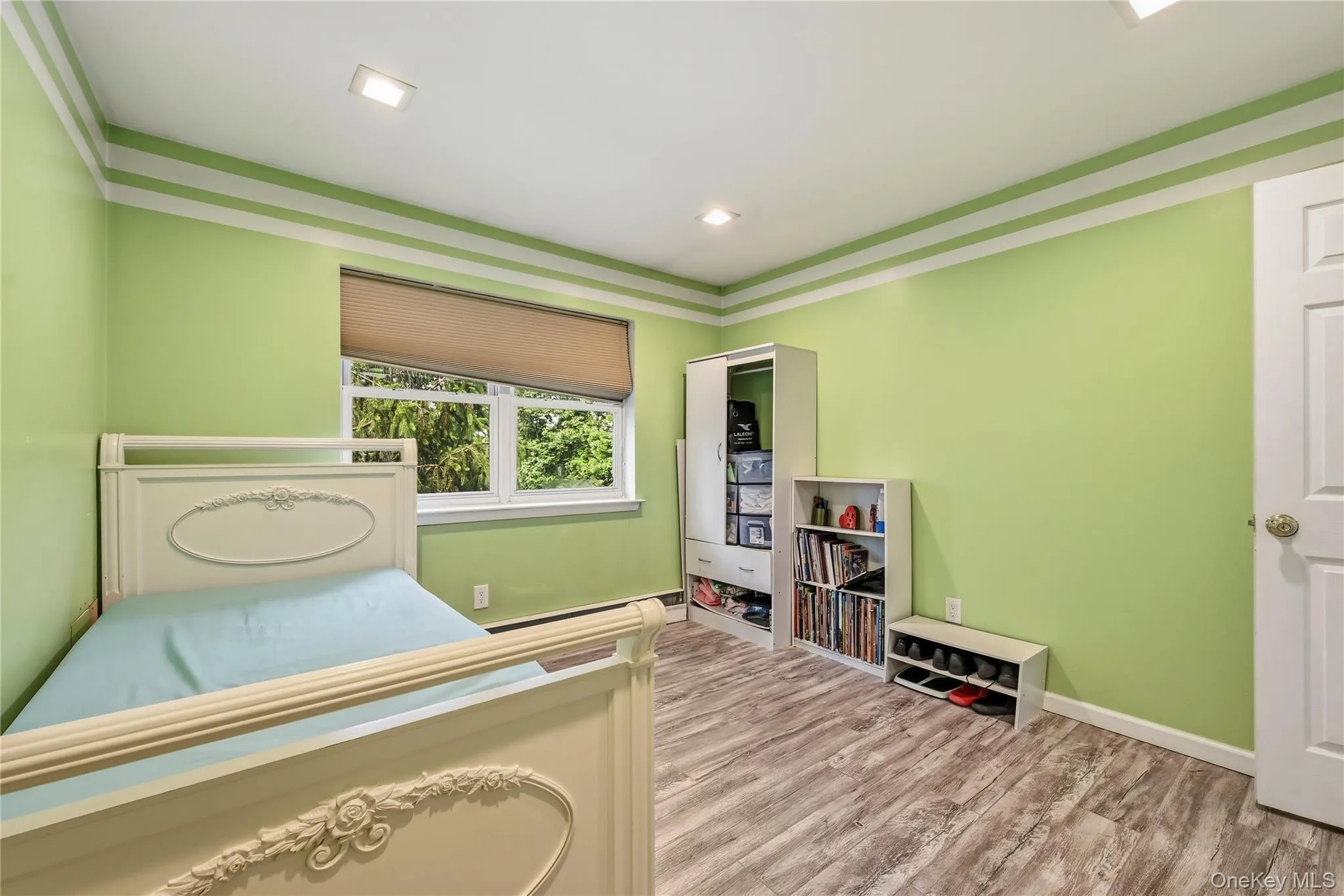 11 Country Hollow, Woodbury, NY, 4 Bedrooms Bedrooms, 8 Rooms Rooms,2 BathroomsBathrooms,Residential,For Rent,Country,0,996875 11 Country Hollow, Woodbury, NY, 4 Bedrooms Bedrooms, 8 Rooms Rooms,2 BathroomsBathrooms,Residential,For Rent,Country,0,996875