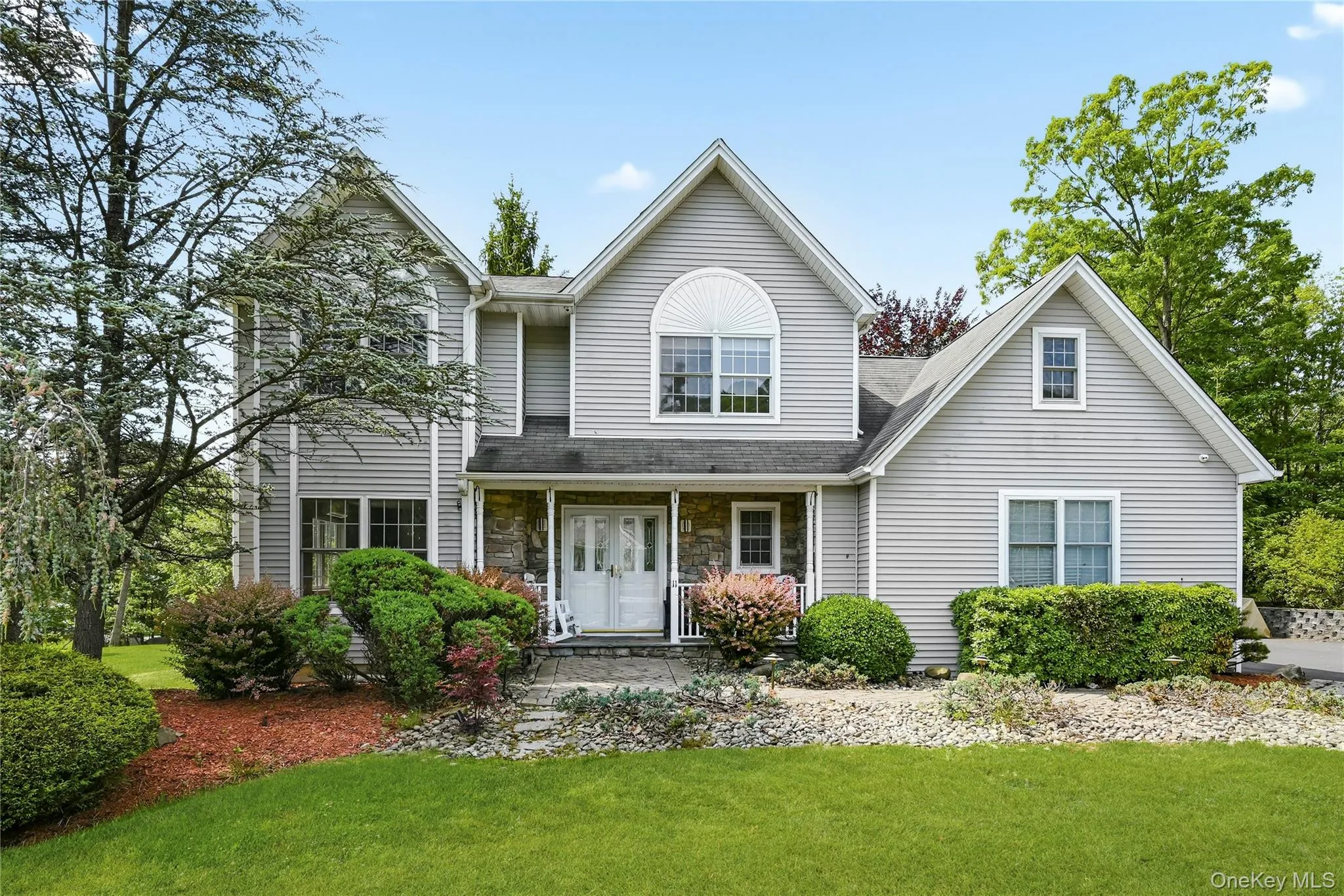 11 Country Hollow, Woodbury, NY, 4 Bedrooms Bedrooms, 8 Rooms Rooms,2 BathroomsBathrooms,Residential,For Rent,Country,0,996875 11 Country Hollow, Woodbury, NY, 4 Bedrooms Bedrooms, 8 Rooms Rooms,2 BathroomsBathrooms,Residential,For Rent,Country,0,996875