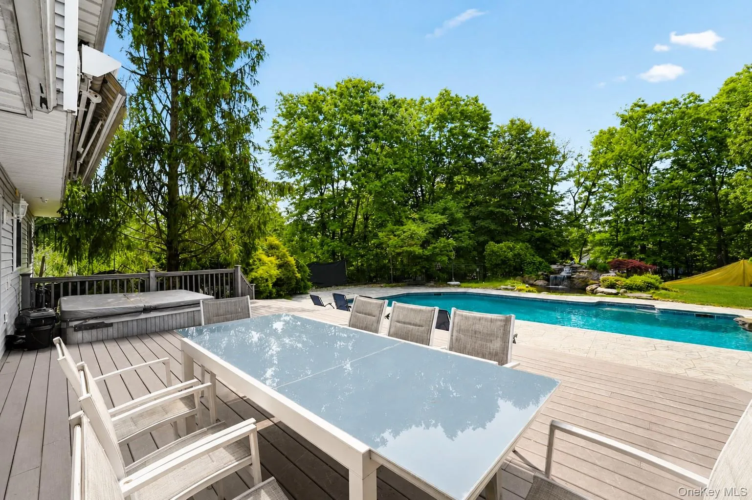 11 Country Hollow, Woodbury, NY, 4 Bedrooms Bedrooms, 8 Rooms Rooms,2 BathroomsBathrooms,Residential,For Rent,Country,0,996875 11 Country Hollow, Woodbury, NY, 4 Bedrooms Bedrooms, 8 Rooms Rooms,2 BathroomsBathrooms,Residential,For Rent,Country,0,996875