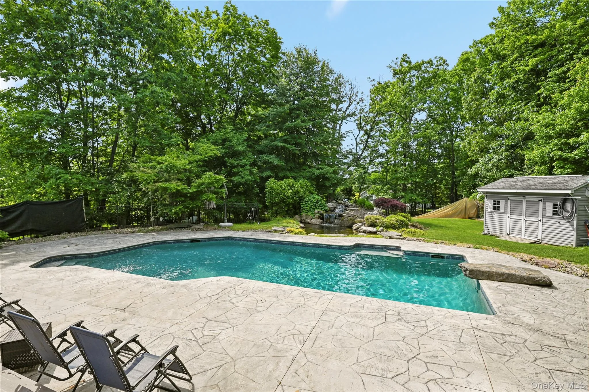 11 Country Hollow, Woodbury, NY, 4 Bedrooms Bedrooms, 8 Rooms Rooms,2 BathroomsBathrooms,Residential,For Rent,Country,0,996875 11 Country Hollow, Woodbury, NY, 4 Bedrooms Bedrooms, 8 Rooms Rooms,2 BathroomsBathrooms,Residential,For Rent,Country,0,996875