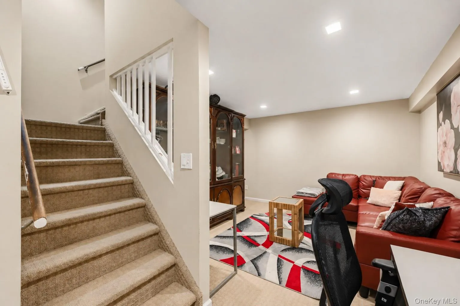 11 Country Hollow, Woodbury, NY, 4 Bedrooms Bedrooms, 8 Rooms Rooms,2 BathroomsBathrooms,Residential,For Rent,Country,0,996875 11 Country Hollow, Woodbury, NY, 4 Bedrooms Bedrooms, 8 Rooms Rooms,2 BathroomsBathrooms,Residential,For Rent,Country,0,996875