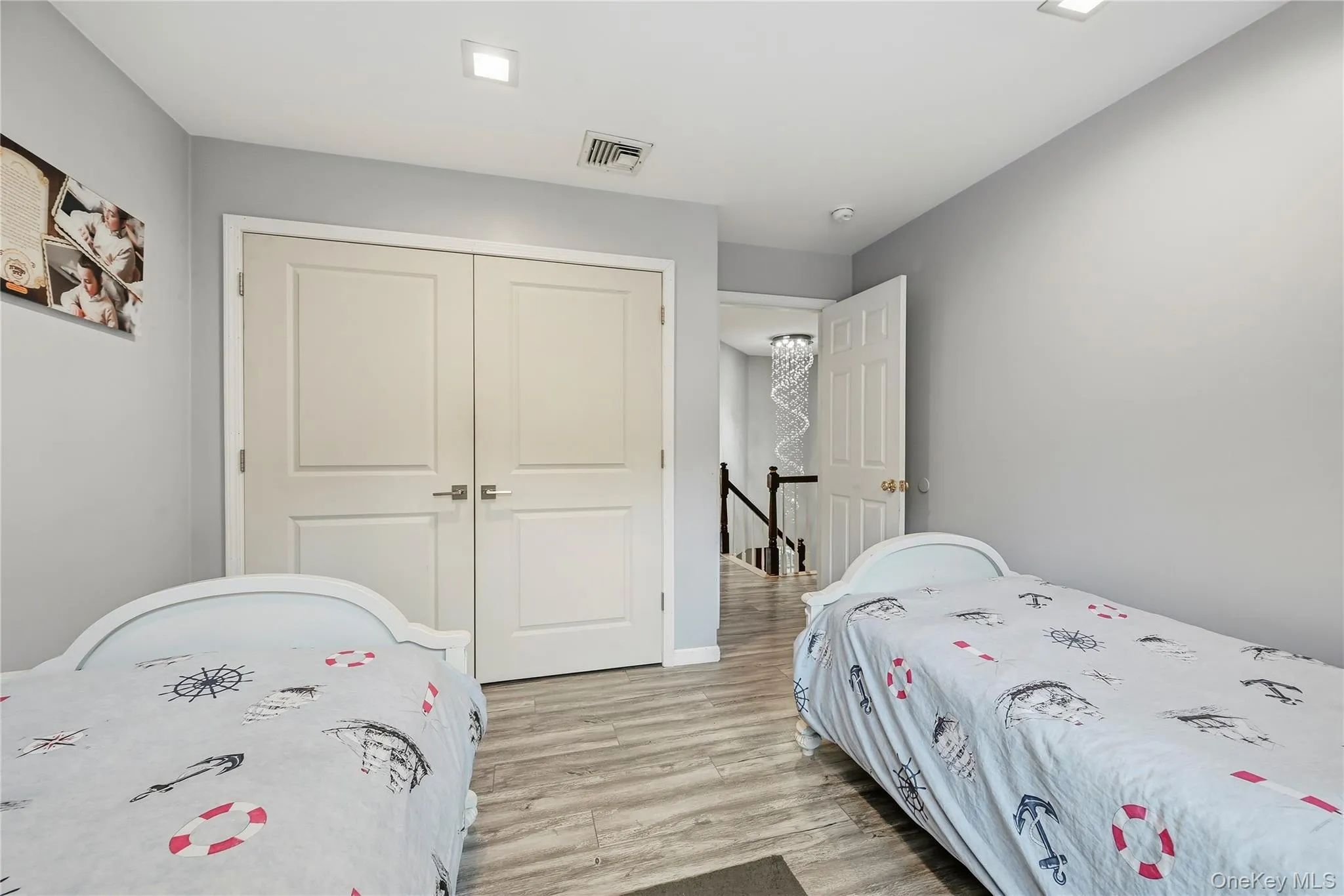 11 Country Hollow, Woodbury, NY, 4 Bedrooms Bedrooms, 8 Rooms Rooms,2 BathroomsBathrooms,Residential,For Rent,Country,0,996875 11 Country Hollow, Woodbury, NY, 4 Bedrooms Bedrooms, 8 Rooms Rooms,2 BathroomsBathrooms,Residential,For Rent,Country,0,996875