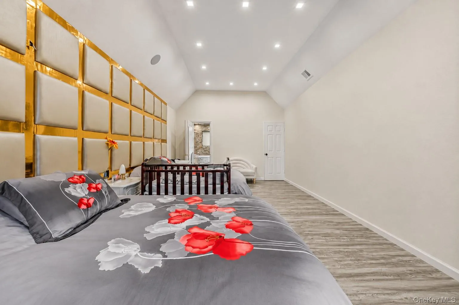 11 Country Hollow, Woodbury, NY, 4 Bedrooms Bedrooms, 8 Rooms Rooms,2 BathroomsBathrooms,Residential,For Rent,Country,0,996875 11 Country Hollow, Woodbury, NY, 4 Bedrooms Bedrooms, 8 Rooms Rooms,2 BathroomsBathrooms,Residential,For Rent,Country,0,996875