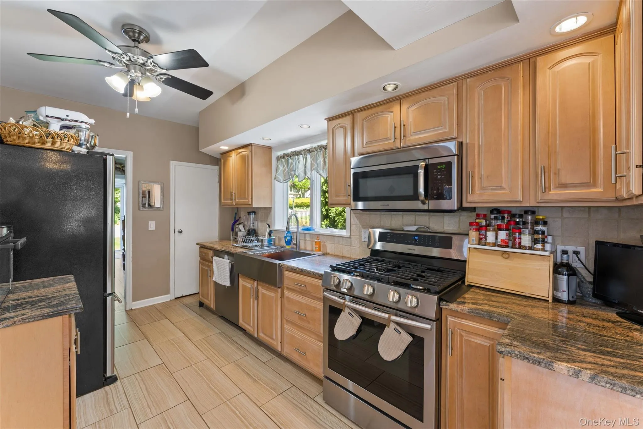 36 Lakeview Avenue, Eastchester, NY, 4 Bedrooms Bedrooms, 8 Rooms Rooms,2 BathroomsBathrooms,Residential,For Rent,Lakeview,0,996884 36 Lakeview Avenue, Eastchester, NY, 4 Bedrooms Bedrooms, 8 Rooms Rooms,2 BathroomsBathrooms,Residential,For Rent,Lakeview,0,996884