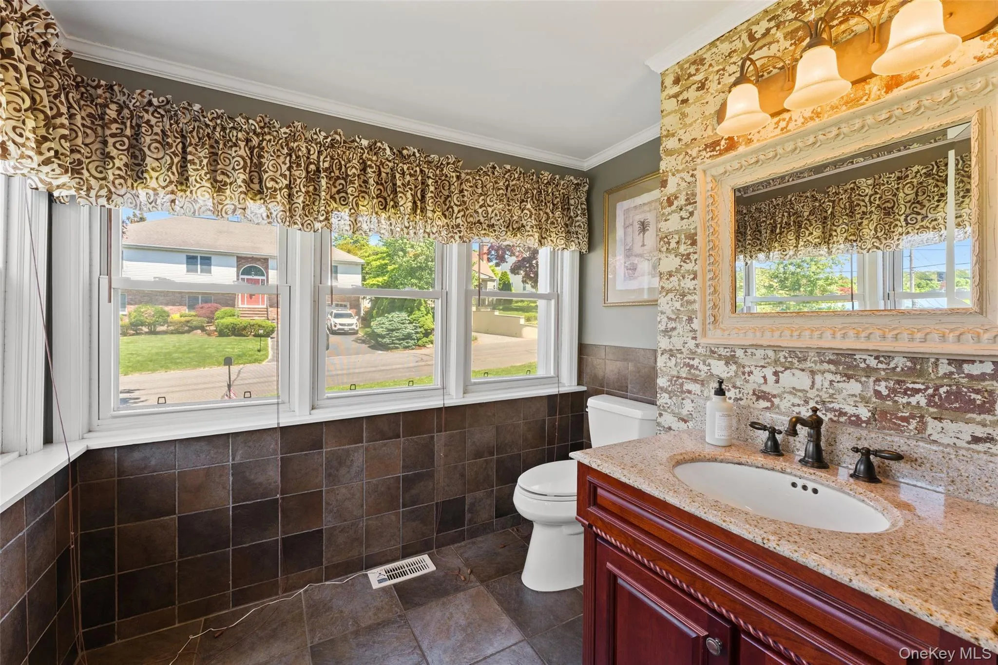 36 Lakeview Avenue, Eastchester, NY, 4 Bedrooms Bedrooms, 8 Rooms Rooms,2 BathroomsBathrooms,Residential,For Rent,Lakeview,0,996884 36 Lakeview Avenue, Eastchester, NY, 4 Bedrooms Bedrooms, 8 Rooms Rooms,2 BathroomsBathrooms,Residential,For Rent,Lakeview,0,996884