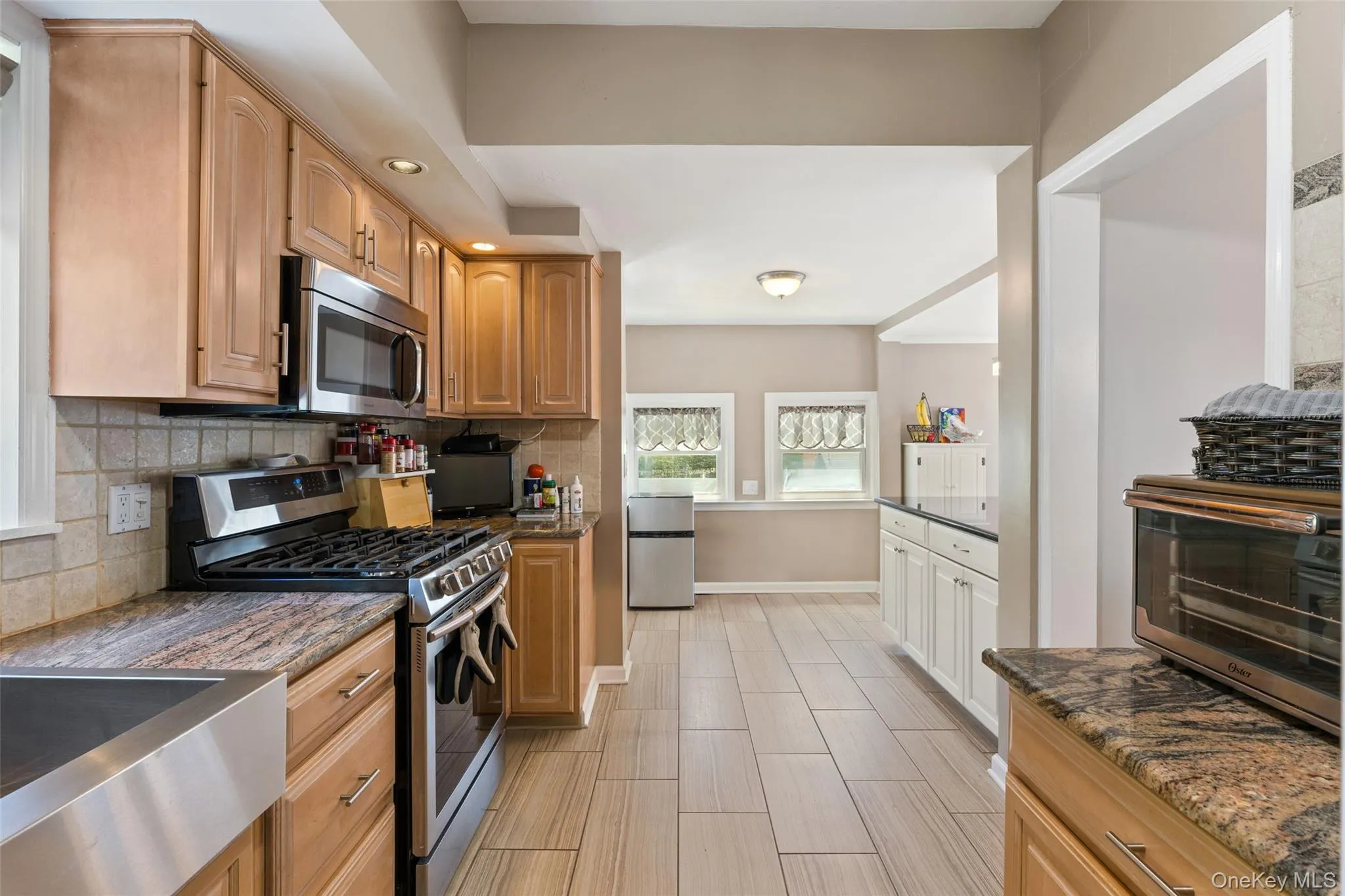 36 Lakeview Avenue, Eastchester, NY, 4 Bedrooms Bedrooms, 8 Rooms Rooms,2 BathroomsBathrooms,Residential,For Rent,Lakeview,0,996884 36 Lakeview Avenue, Eastchester, NY, 4 Bedrooms Bedrooms, 8 Rooms Rooms,2 BathroomsBathrooms,Residential,For Rent,Lakeview,0,996884