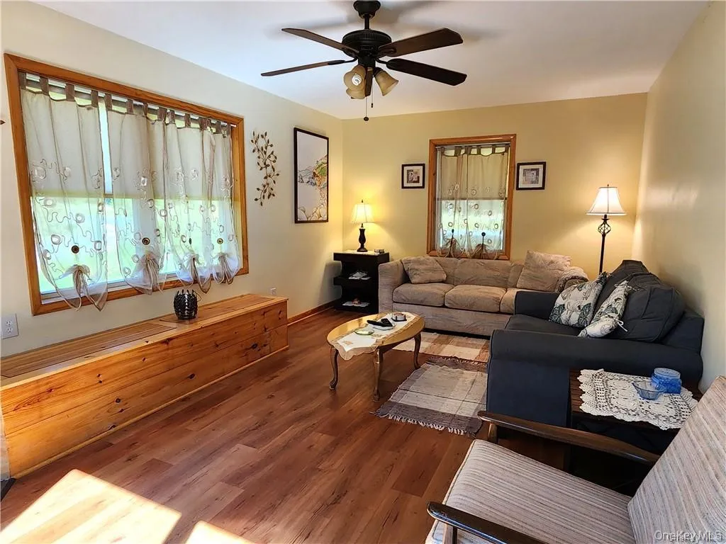 74 Thompson Place, Bethel, NY, 2 Bedrooms Bedrooms, 5 Rooms Rooms,1 BathroomBathrooms,Residential Sale,For Rent,Thompson,0,996891 74 Thompson Place, Bethel, NY, 2 Bedrooms Bedrooms, 5 Rooms Rooms,1 BathroomBathrooms,Residential Sale,For Rent,Thompson,0,996891