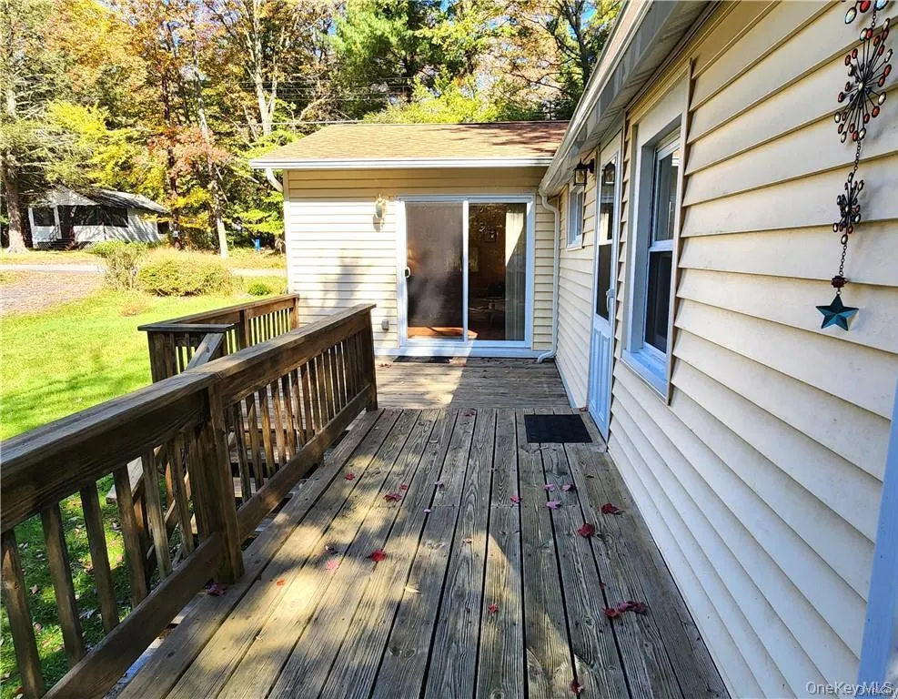 74 Thompson Place, Bethel, NY, 2 Bedrooms Bedrooms, 5 Rooms Rooms,1 BathroomBathrooms,Residential Sale,For Rent,Thompson,0,996891 74 Thompson Place, Bethel, NY, 2 Bedrooms Bedrooms, 5 Rooms Rooms,1 BathroomBathrooms,Residential Sale,For Rent,Thompson,0,996891