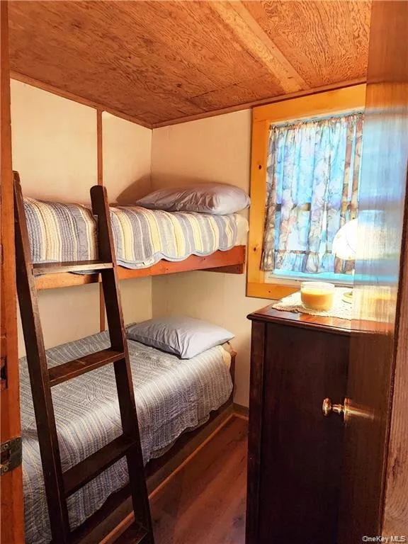 74 Thompson Place, Bethel, NY, 2 Bedrooms Bedrooms, 5 Rooms Rooms,1 BathroomBathrooms,Residential Sale,For Rent,Thompson,0,996891 74 Thompson Place, Bethel, NY, 2 Bedrooms Bedrooms, 5 Rooms Rooms,1 BathroomBathrooms,Residential Sale,For Rent,Thompson,0,996891