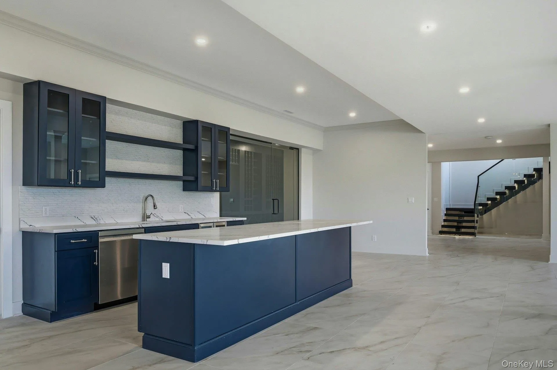 29 Soundview Lane, North Hempstead, NY, 6 Bedrooms Bedrooms, 25 Rooms Rooms,6 BathroomsBathrooms,Residential,For Rent,Soundview,0,996897 29 Soundview Lane, North Hempstead, NY, 6 Bedrooms Bedrooms, 25 Rooms Rooms,6 BathroomsBathrooms,Residential,For Rent,Soundview,0,996897