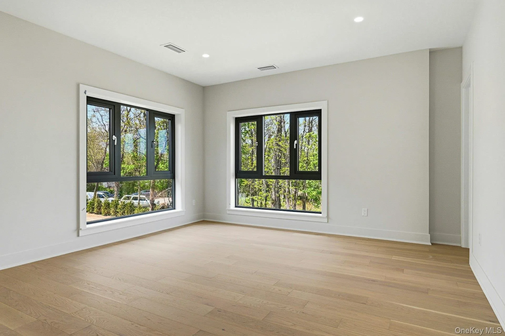 29 Soundview Lane, North Hempstead, NY, 6 Bedrooms Bedrooms, 25 Rooms Rooms,6 BathroomsBathrooms,Residential,For Rent,Soundview,0,996897 29 Soundview Lane, North Hempstead, NY, 6 Bedrooms Bedrooms, 25 Rooms Rooms,6 BathroomsBathrooms,Residential,For Rent,Soundview,0,996897