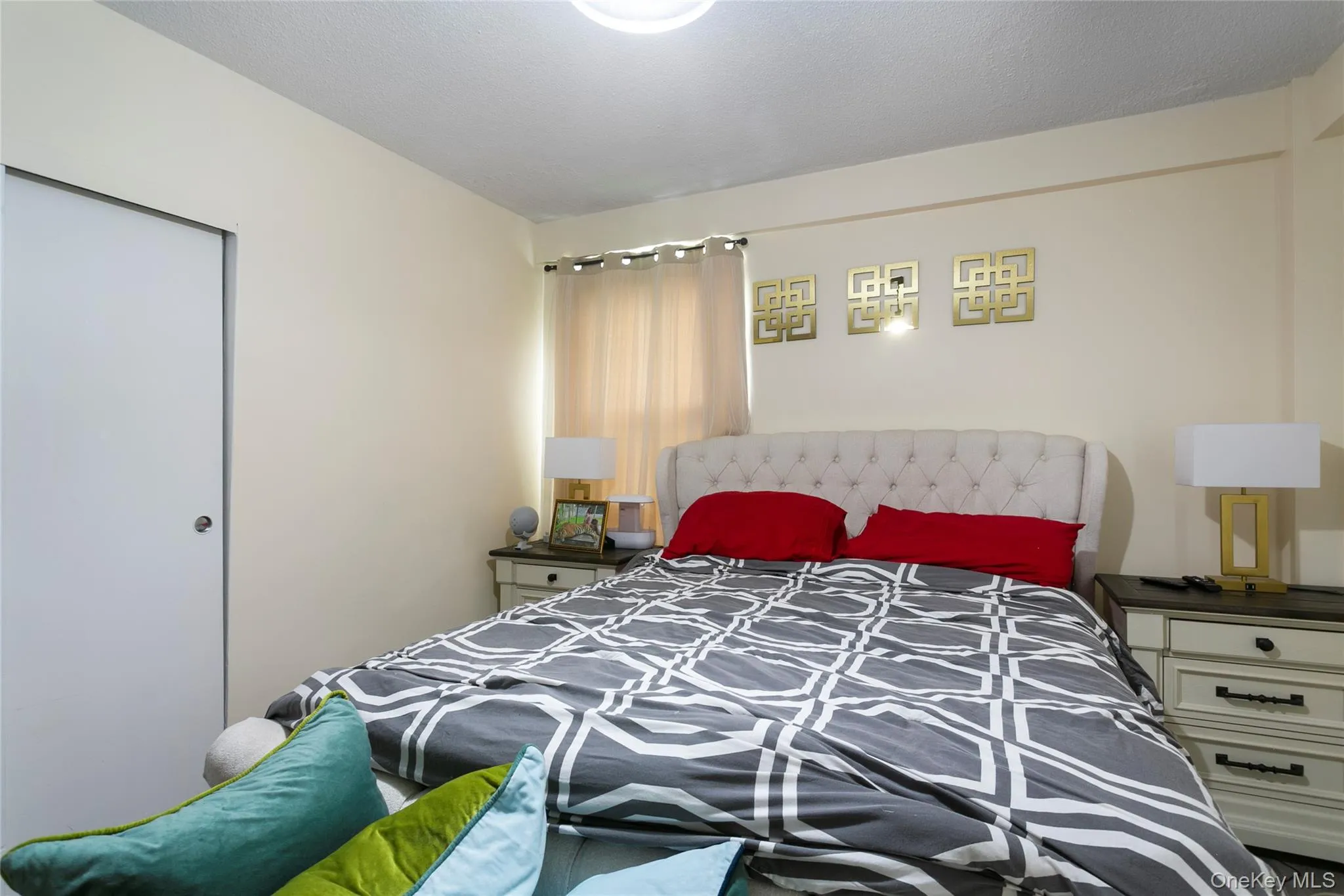 161 Pearsall Drive, Mount Vernon, NY, 1 Bedroom Bedrooms, 3 Rooms Rooms,1 BathroomBathrooms,Residential,For Rent,Pearsall,0,996907 161 Pearsall Drive, Mount Vernon, NY, 1 Bedroom Bedrooms, 3 Rooms Rooms,1 BathroomBathrooms,Residential,For Rent,Pearsall,0,996907