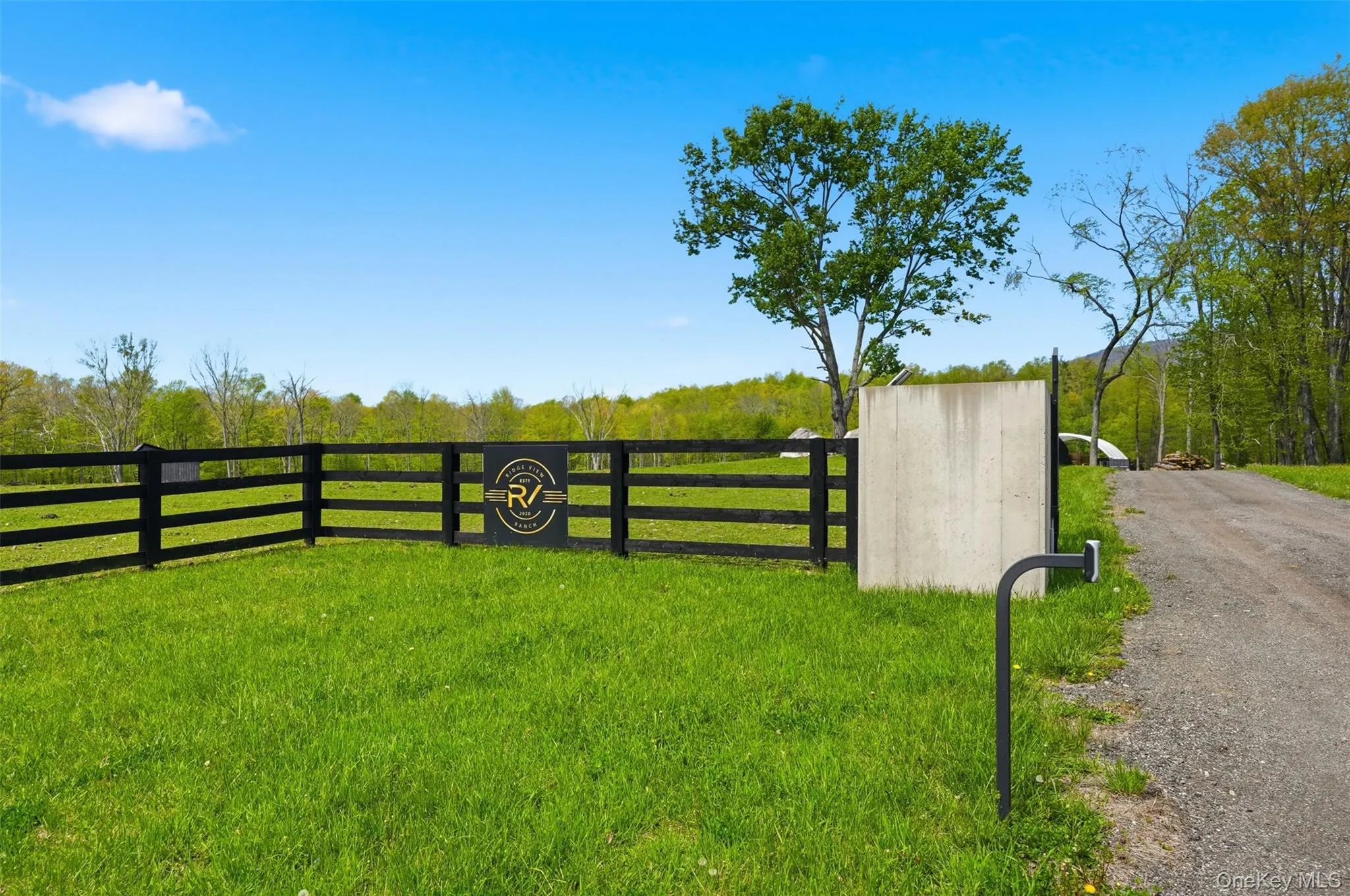 51 Redder Road, Shawangunk, NY, 8 Bedrooms Bedrooms, 12 Rooms Rooms,4 BathroomsBathrooms,Residential,For Rent,Redder,0,996913 51 Redder Road, Shawangunk, NY, 8 Bedrooms Bedrooms, 12 Rooms Rooms,4 BathroomsBathrooms,Residential,For Rent,Redder,0,996913