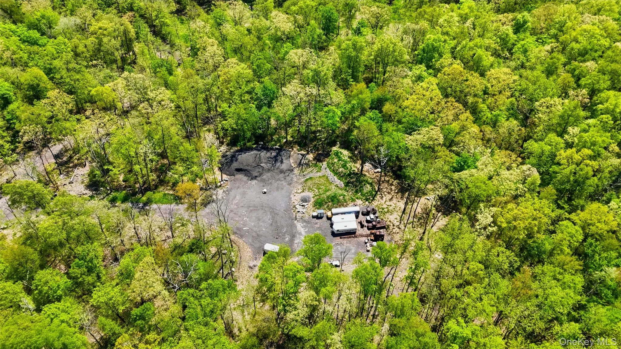 51 Redder Road, Shawangunk, NY, 8 Bedrooms Bedrooms, 12 Rooms Rooms,4 BathroomsBathrooms,Residential,For Rent,Redder,0,996913 51 Redder Road, Shawangunk, NY, 8 Bedrooms Bedrooms, 12 Rooms Rooms,4 BathroomsBathrooms,Residential,For Rent,Redder,0,996913