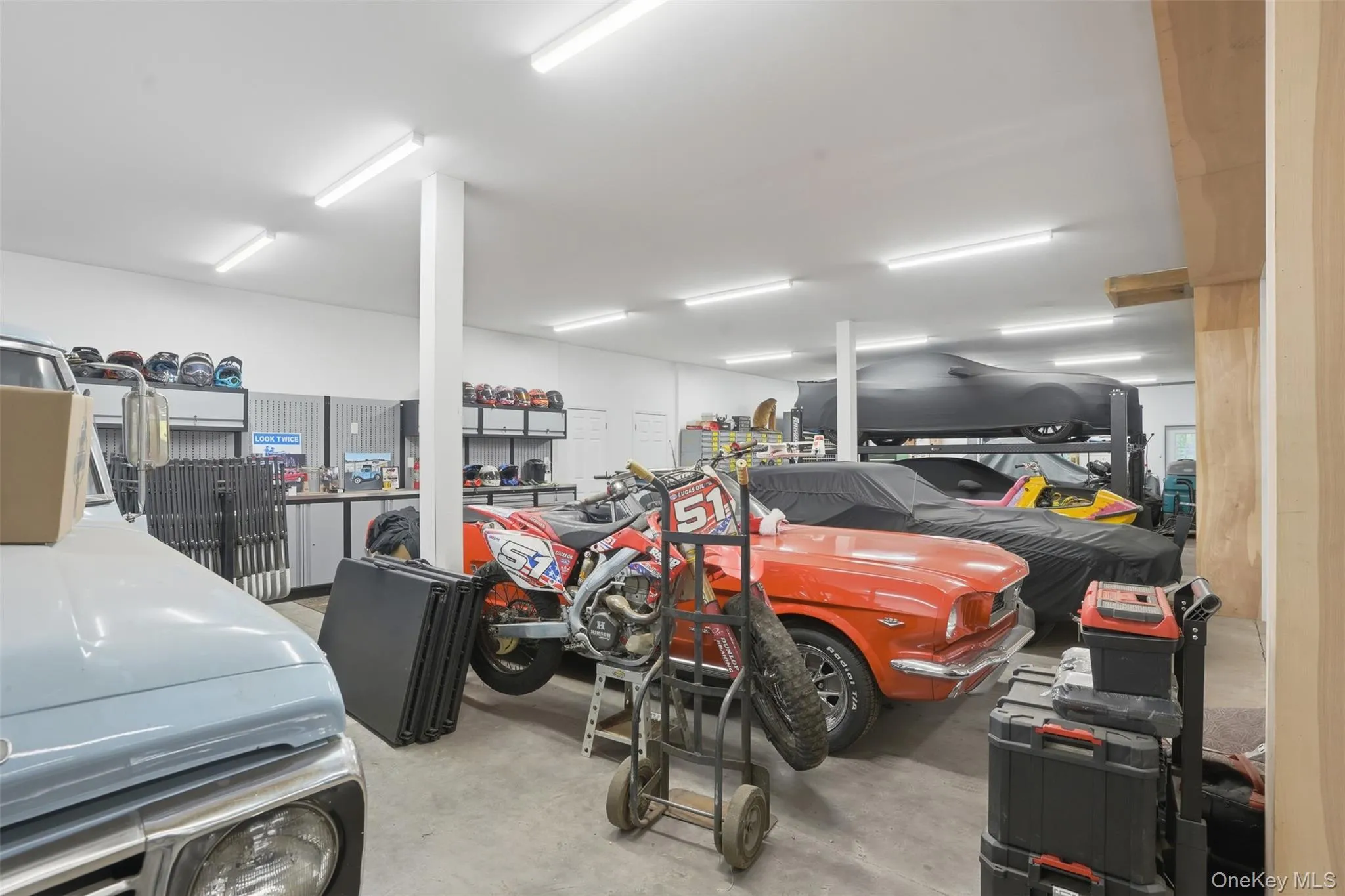 51 Redder Road, Shawangunk, NY, 8 Bedrooms Bedrooms, 12 Rooms Rooms,4 BathroomsBathrooms,Residential,For Rent,Redder,0,996913 51 Redder Road, Shawangunk, NY, 8 Bedrooms Bedrooms, 12 Rooms Rooms,4 BathroomsBathrooms,Residential,For Rent,Redder,0,996913