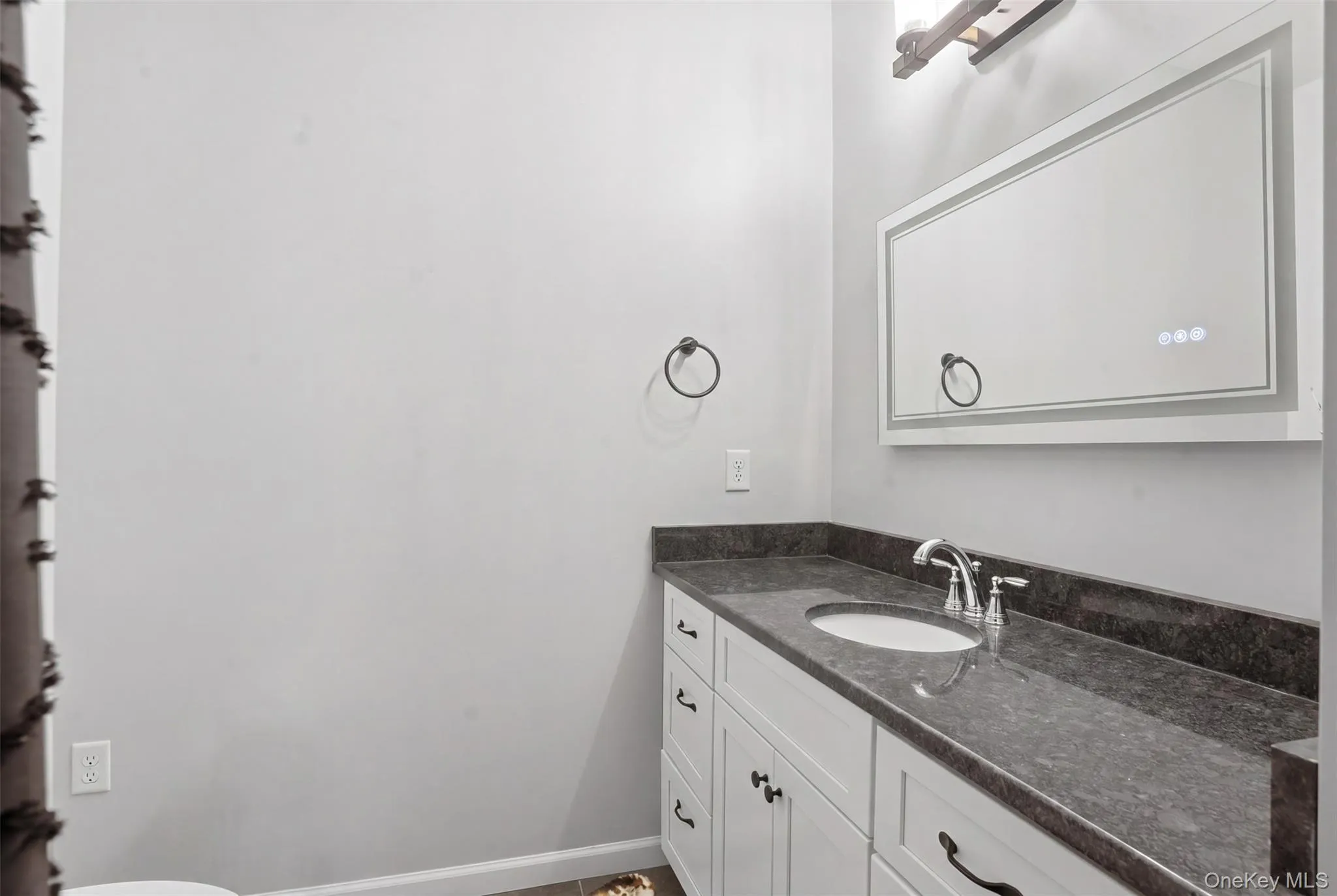 51 Redder Road, Shawangunk, NY, 8 Bedrooms Bedrooms, 12 Rooms Rooms,4 BathroomsBathrooms,Residential,For Rent,Redder,0,996913 51 Redder Road, Shawangunk, NY, 8 Bedrooms Bedrooms, 12 Rooms Rooms,4 BathroomsBathrooms,Residential,For Rent,Redder,0,996913