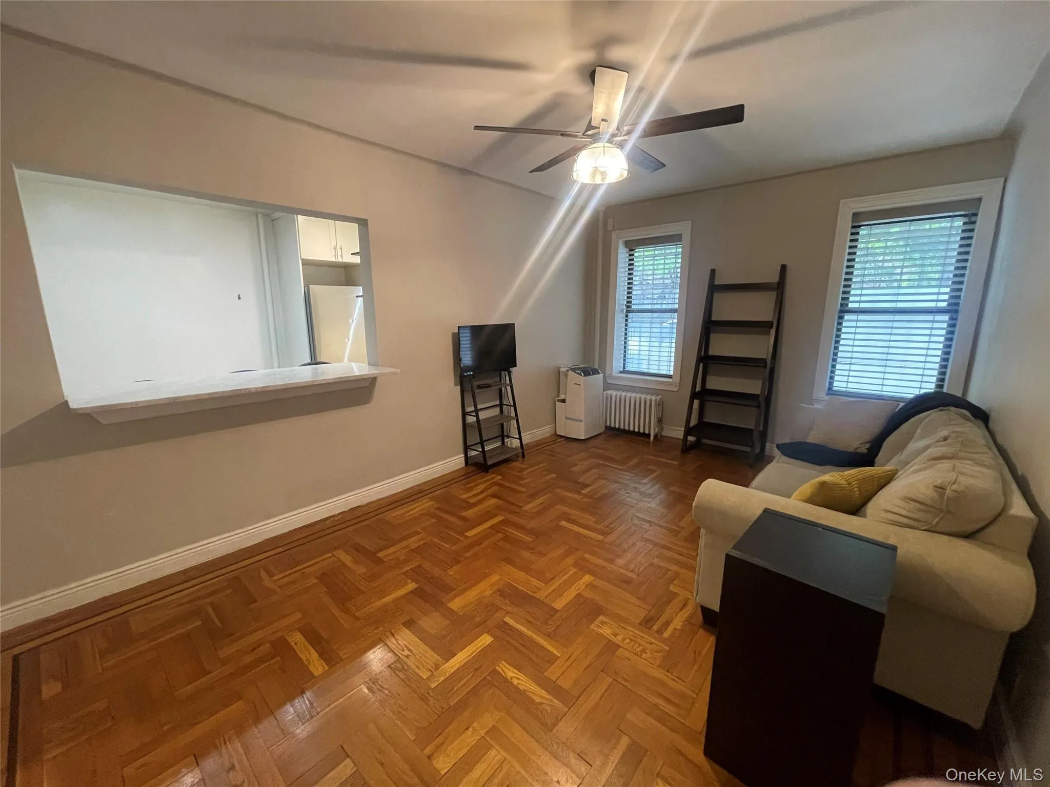 1922 Mc Graw Avenue, New York, NY, 1 Bedroom Bedrooms, 3 Rooms Rooms,1 BathroomBathrooms,Residential Sale,For Rent,Mc Graw,0,996929 1922 Mc Graw Avenue, New York, NY, 1 Bedroom Bedrooms, 3 Rooms Rooms,1 BathroomBathrooms,Residential Sale,For Rent,Mc Graw,0,996929
