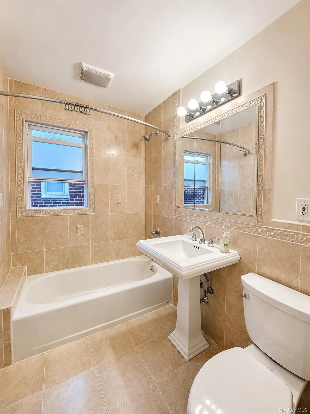 6134 76th Street, New York, NY, 3 Bedrooms Bedrooms, 5 Rooms Rooms,1 BathroomBathrooms,Residential Lease,For Rent,76th,0,996930 6134 76th Street, New York, NY, 3 Bedrooms Bedrooms, 5 Rooms Rooms,1 BathroomBathrooms,Residential Lease,For Rent,76th,0,996930