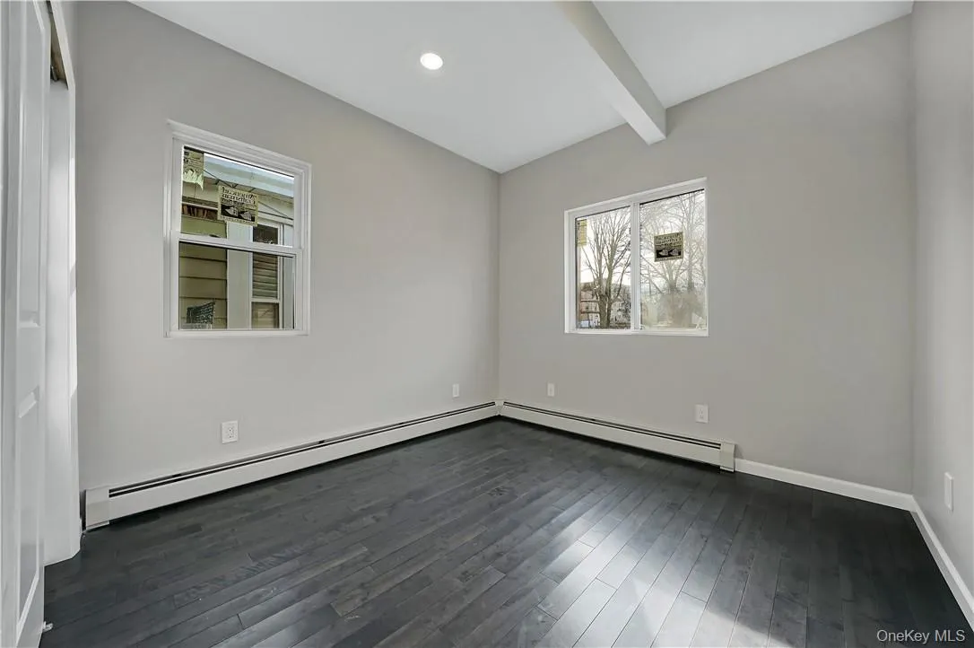 173 Washington Street, Mount Vernon, NY, 3 Bedrooms Bedrooms, 7 Rooms Rooms,2 BathroomsBathrooms,Residential Lease,For Rent,Washington,0,996941 173 Washington Street, Mount Vernon, NY, 3 Bedrooms Bedrooms, 7 Rooms Rooms,2 BathroomsBathrooms,Residential Lease,For Rent,Washington,0,996941