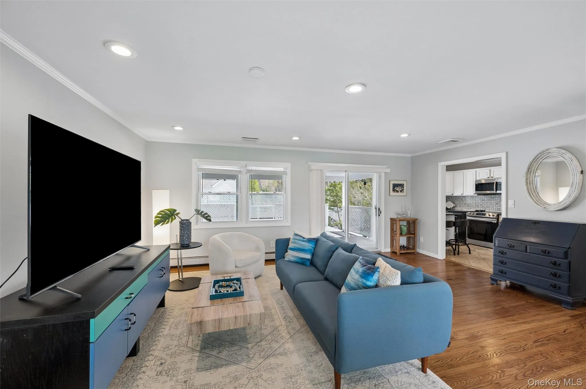 50 Hazelwood Avenue, Southampton, NY, 3 Bedrooms Bedrooms, 5 Rooms Rooms,2 BathroomsBathrooms,Residential Lease,For Rent,Hazelwood,0,996949 50 Hazelwood Avenue, Southampton, NY, 3 Bedrooms Bedrooms, 5 Rooms Rooms,2 BathroomsBathrooms,Residential Lease,For Rent,Hazelwood,0,996949