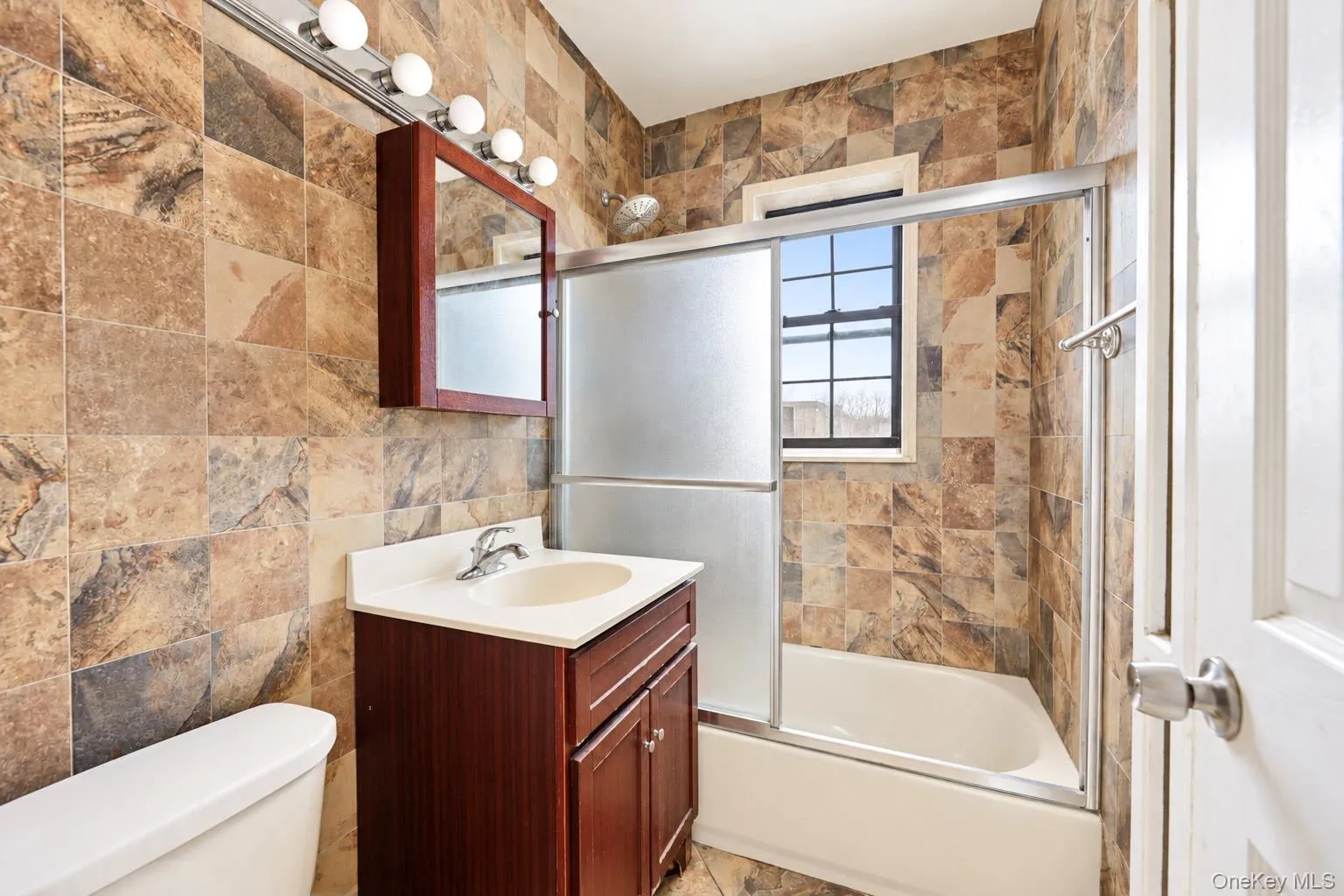 100 Parkway Road, Eastchester, NY, 2 Bedrooms Bedrooms, 4 Rooms Rooms,1 BathroomBathrooms,Residential,For Rent,Parkway,0,996950 100 Parkway Road, Eastchester, NY, 2 Bedrooms Bedrooms, 4 Rooms Rooms,1 BathroomBathrooms,Residential,For Rent,Parkway,0,996950