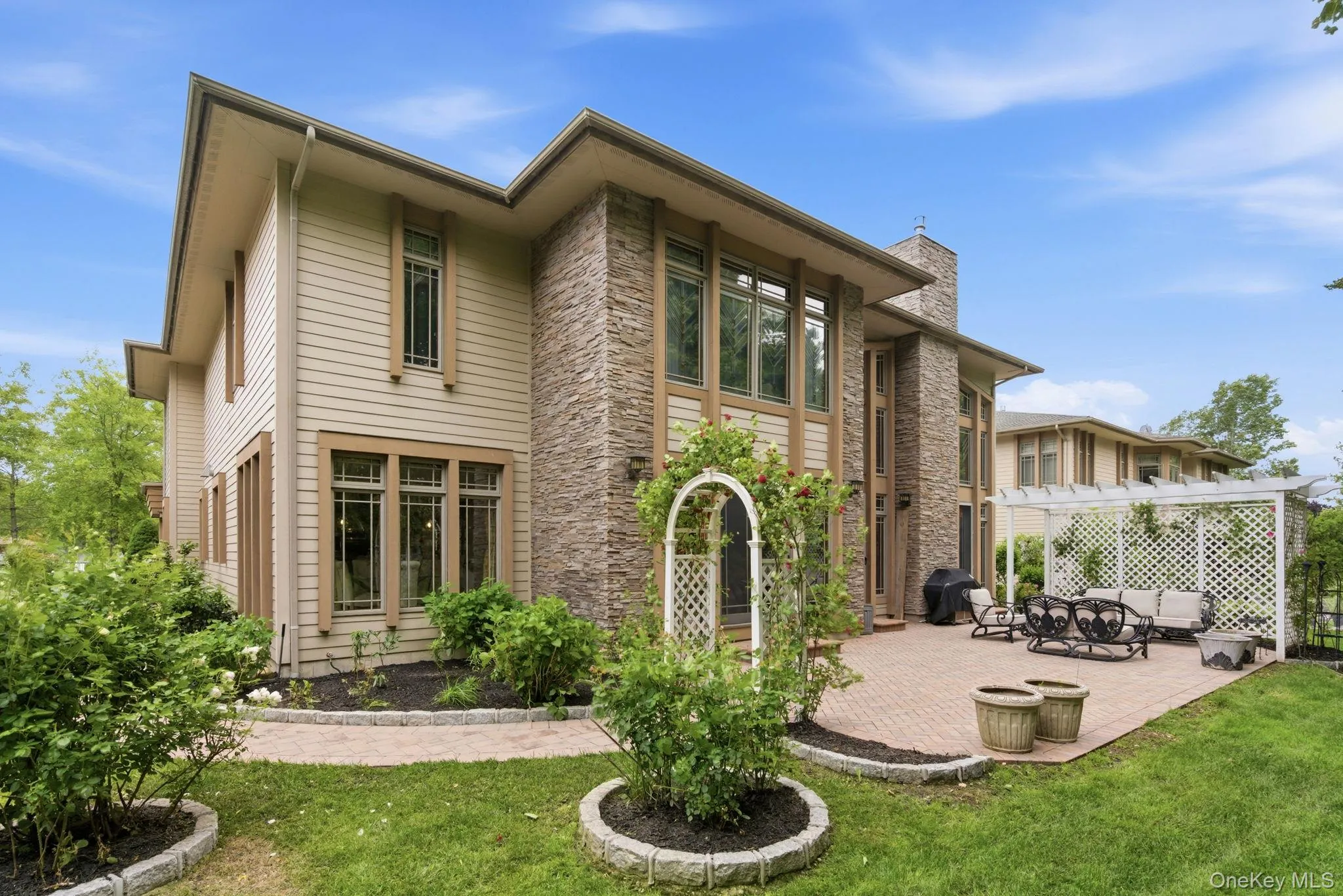 3 Olde Hamlet Drive, Oyster Bay, NY, 5 Bedrooms Bedrooms, 13 Rooms Rooms,6 BathroomsBathrooms,Residential,For Rent,Olde Hamlet,0,996951 3 Olde Hamlet Drive, Oyster Bay, NY, 5 Bedrooms Bedrooms, 13 Rooms Rooms,6 BathroomsBathrooms,Residential,For Rent,Olde Hamlet,0,996951