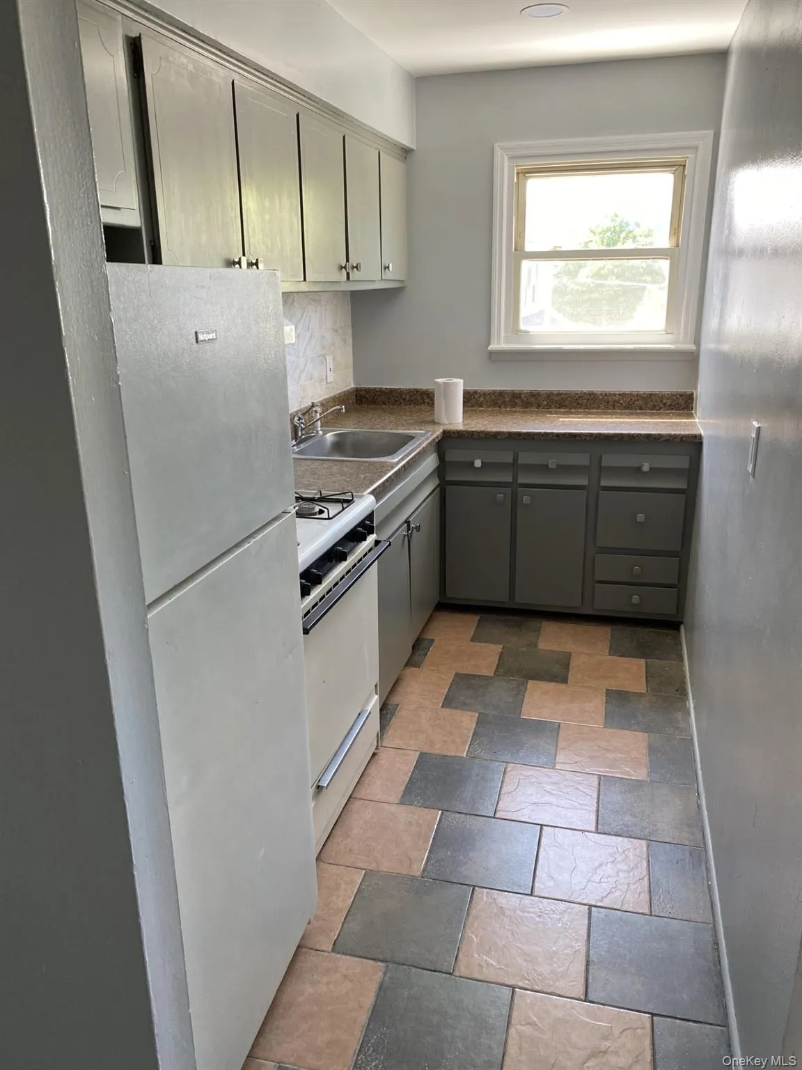 13007 142nd Street, New York, NY, 2 Bedrooms Bedrooms, 5 Rooms Rooms,1 BathroomBathrooms,Residential Lease,For Rent,142nd,0,996955 13007 142nd Street, New York, NY, 2 Bedrooms Bedrooms, 5 Rooms Rooms,1 BathroomBathrooms,Residential Lease,For Rent,142nd,0,996955