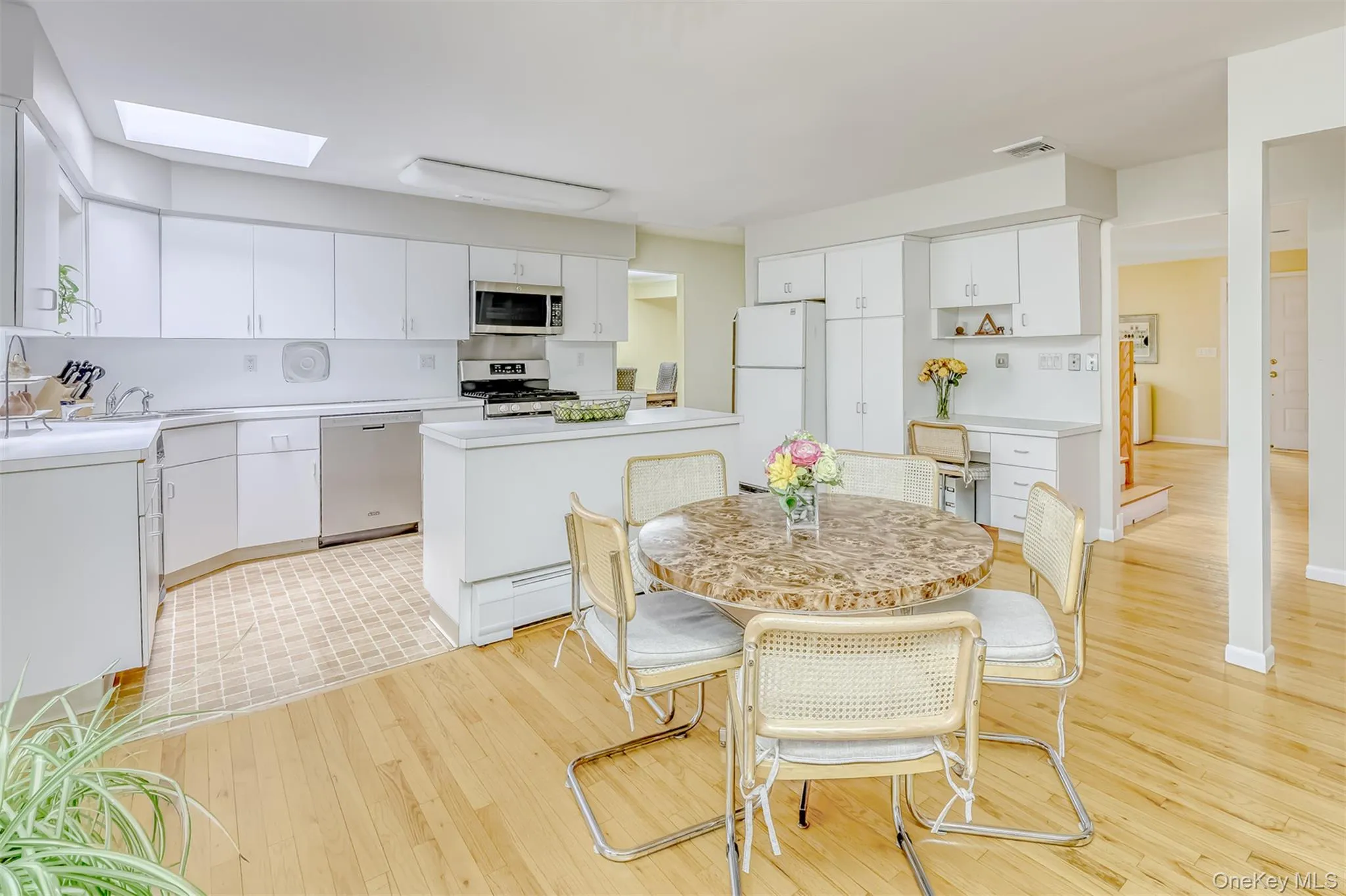 50 Pecan Valley Drive, Clarkstown, NY, 4 Bedrooms Bedrooms, 12 Rooms Rooms,2 BathroomsBathrooms,Residential,For Rent,Pecan Valley,0,996958 50 Pecan Valley Drive, Clarkstown, NY, 4 Bedrooms Bedrooms, 12 Rooms Rooms,2 BathroomsBathrooms,Residential,For Rent,Pecan Valley,0,996958