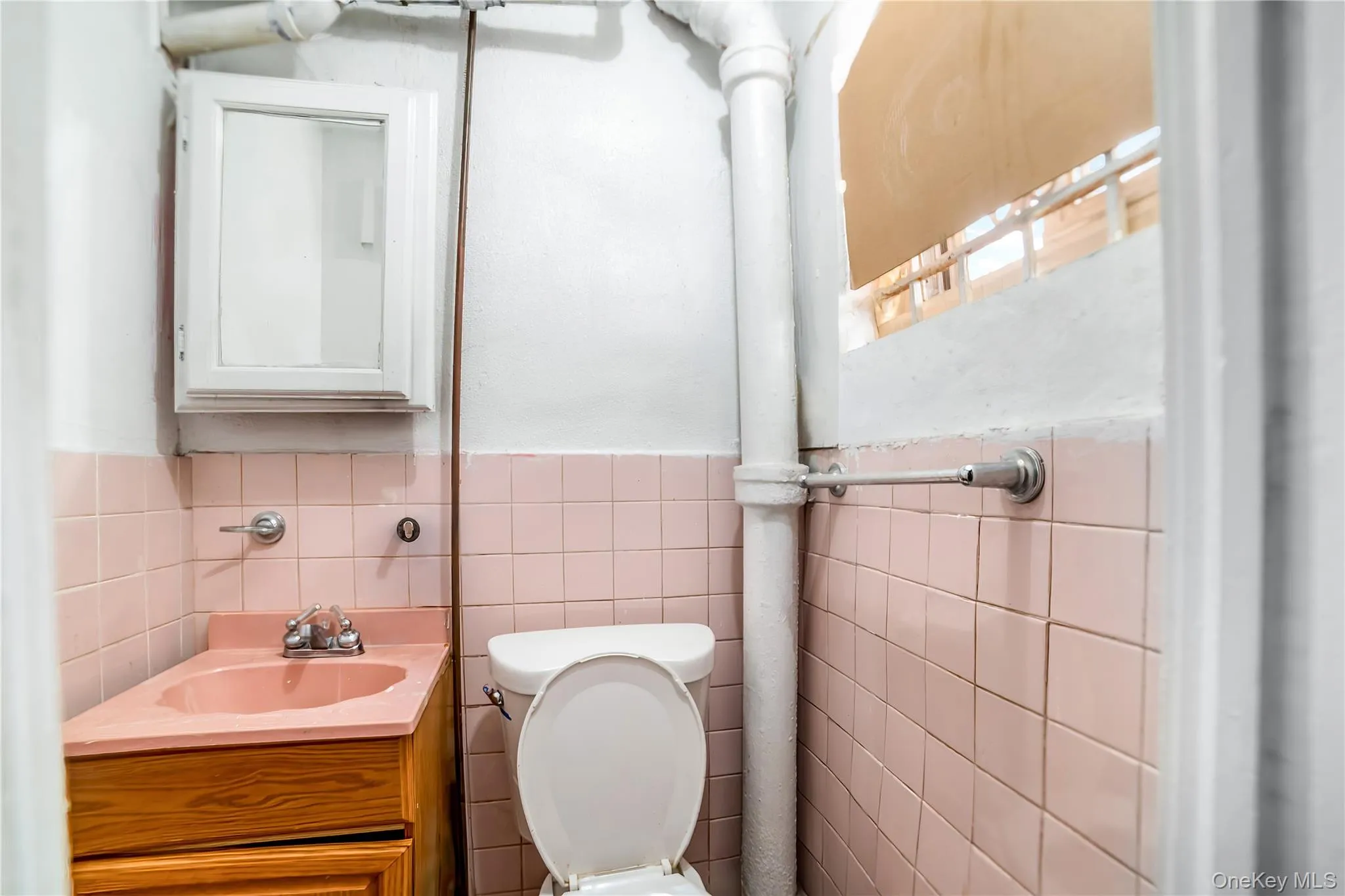 3321 72nd Street, New York, NY, 3 Bedrooms Bedrooms, 8 Rooms Rooms,1 BathroomBathrooms,Residential,For Rent,72nd,0,996960 3321 72nd Street, New York, NY, 3 Bedrooms Bedrooms, 8 Rooms Rooms,1 BathroomBathrooms,Residential,For Rent,72nd,0,996960