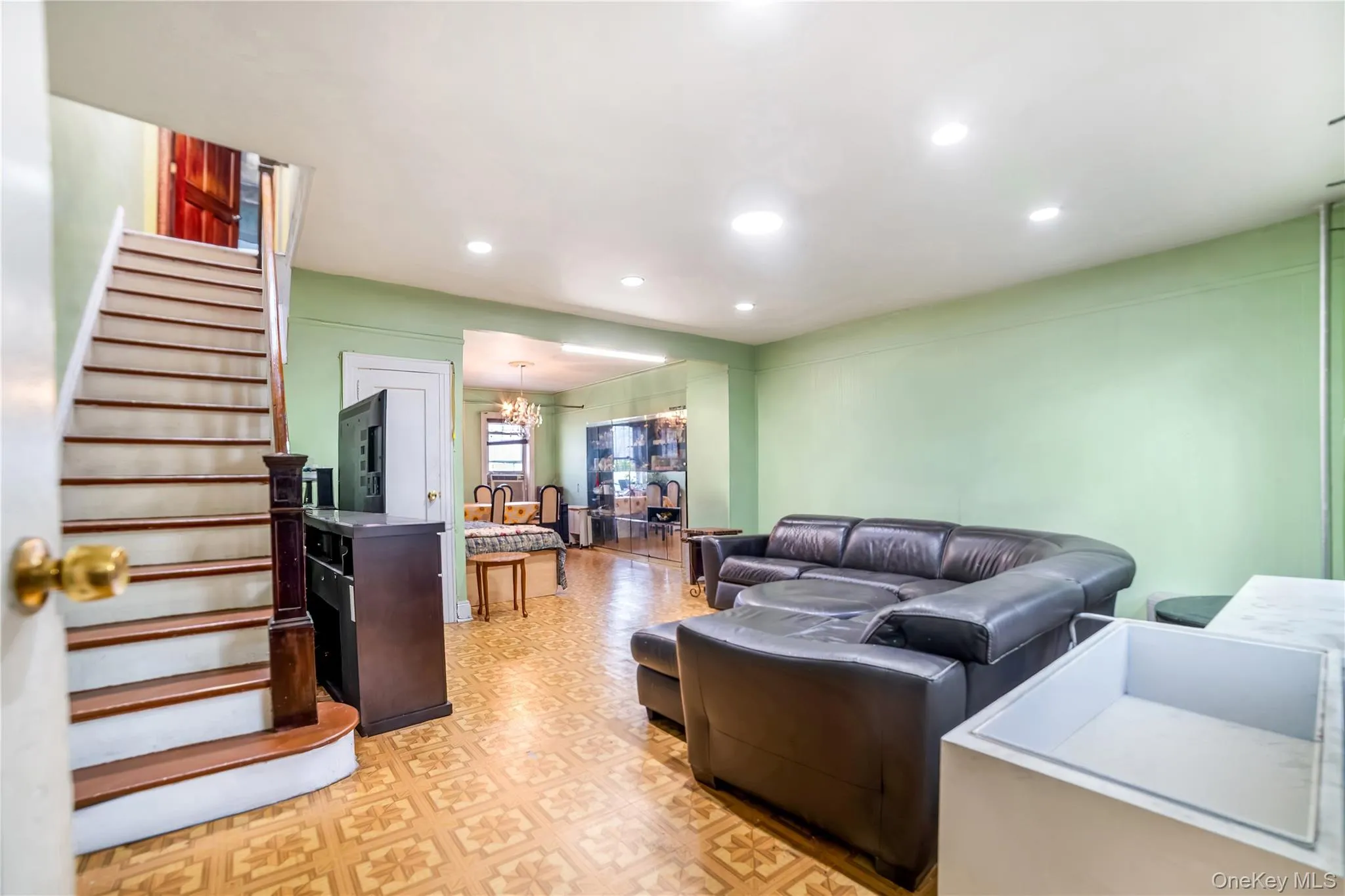 3321 72nd Street, New York, NY, 3 Bedrooms Bedrooms, 8 Rooms Rooms,1 BathroomBathrooms,Residential,For Rent,72nd,0,996960 3321 72nd Street, New York, NY, 3 Bedrooms Bedrooms, 8 Rooms Rooms,1 BathroomBathrooms,Residential,For Rent,72nd,0,996960