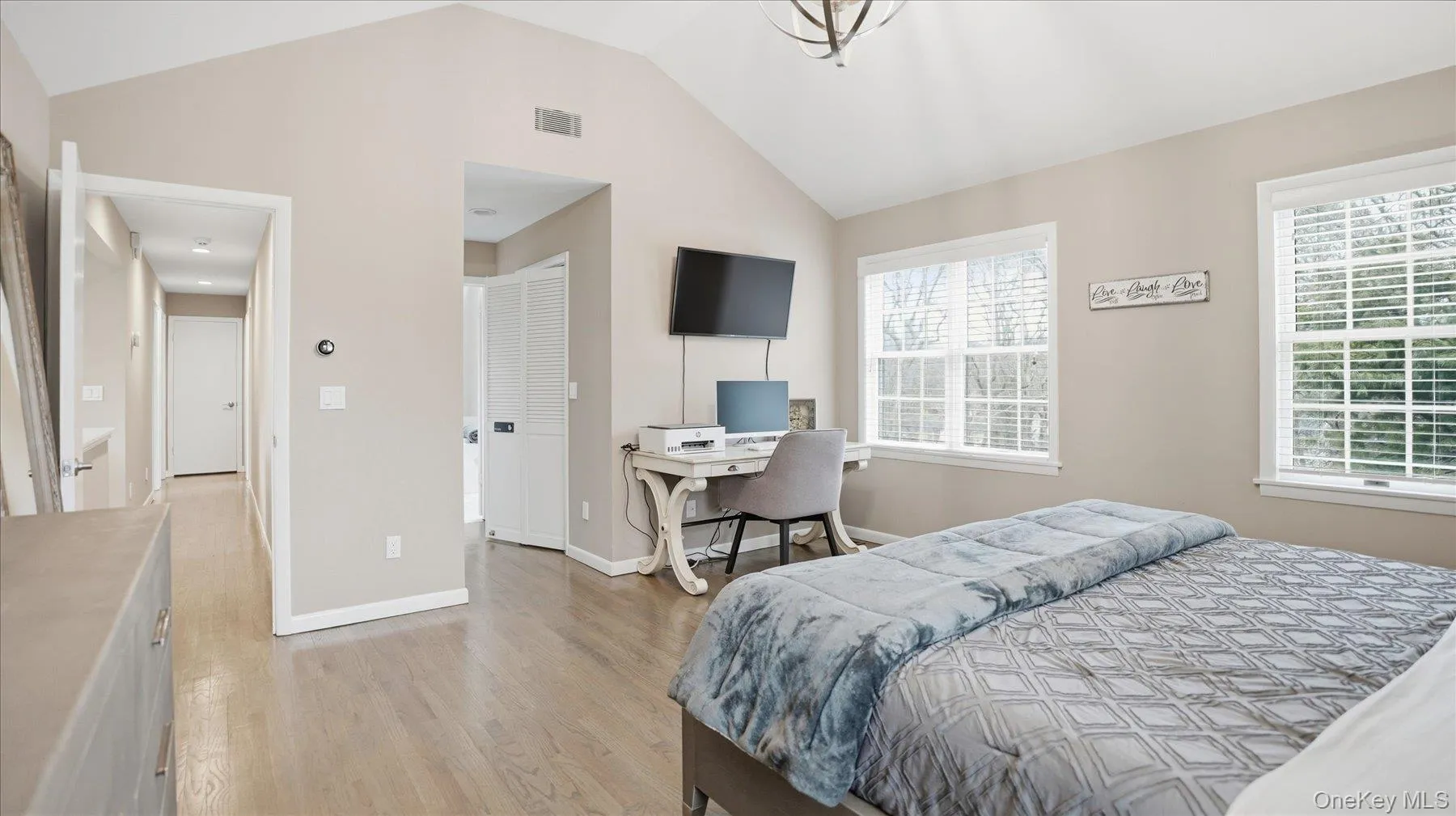 20 Stuart Court, Southampton, NY, 5 Bedrooms Bedrooms, 10 Rooms Rooms,3 BathroomsBathrooms,Residential Lease,For Rent,Stuart,0,996975 20 Stuart Court, Southampton, NY, 5 Bedrooms Bedrooms, 10 Rooms Rooms,3 BathroomsBathrooms,Residential Lease,For Rent,Stuart,0,996975