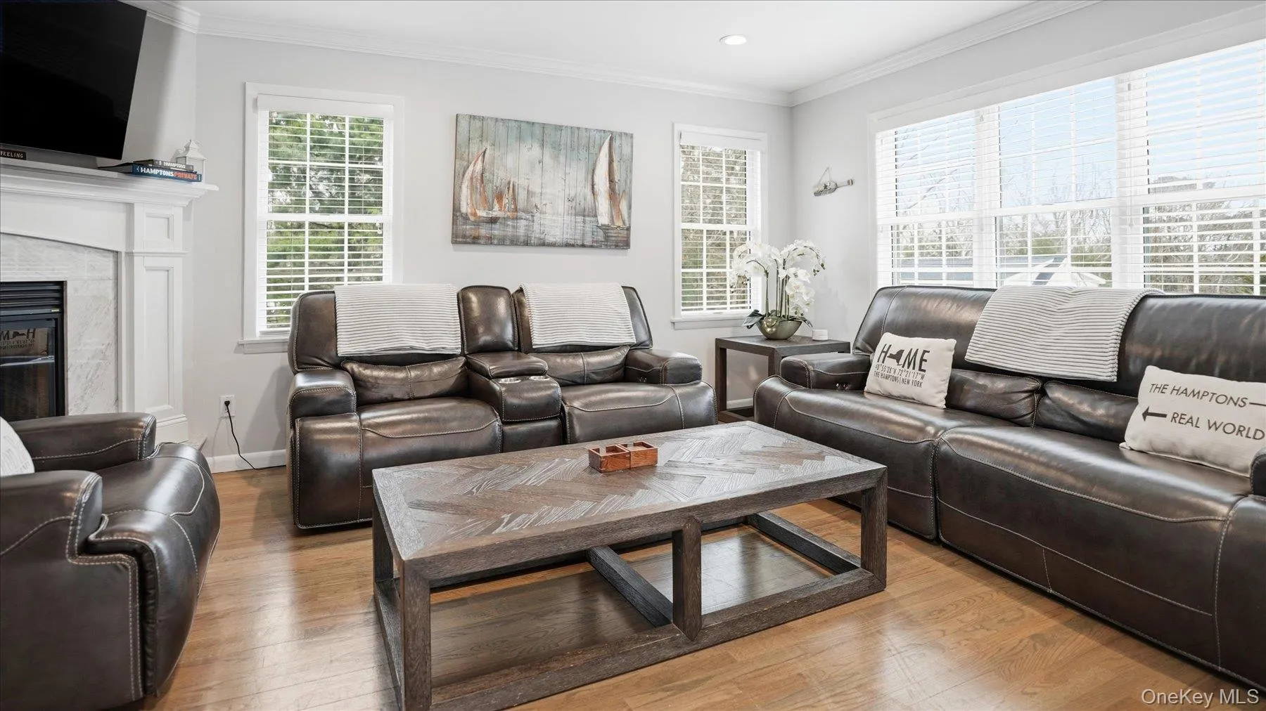 20 Stuart Court, Southampton, NY, 5 Bedrooms Bedrooms, 10 Rooms Rooms,3 BathroomsBathrooms,Residential Lease,For Rent,Stuart,0,996975 20 Stuart Court, Southampton, NY, 5 Bedrooms Bedrooms, 10 Rooms Rooms,3 BathroomsBathrooms,Residential Lease,For Rent,Stuart,0,996975