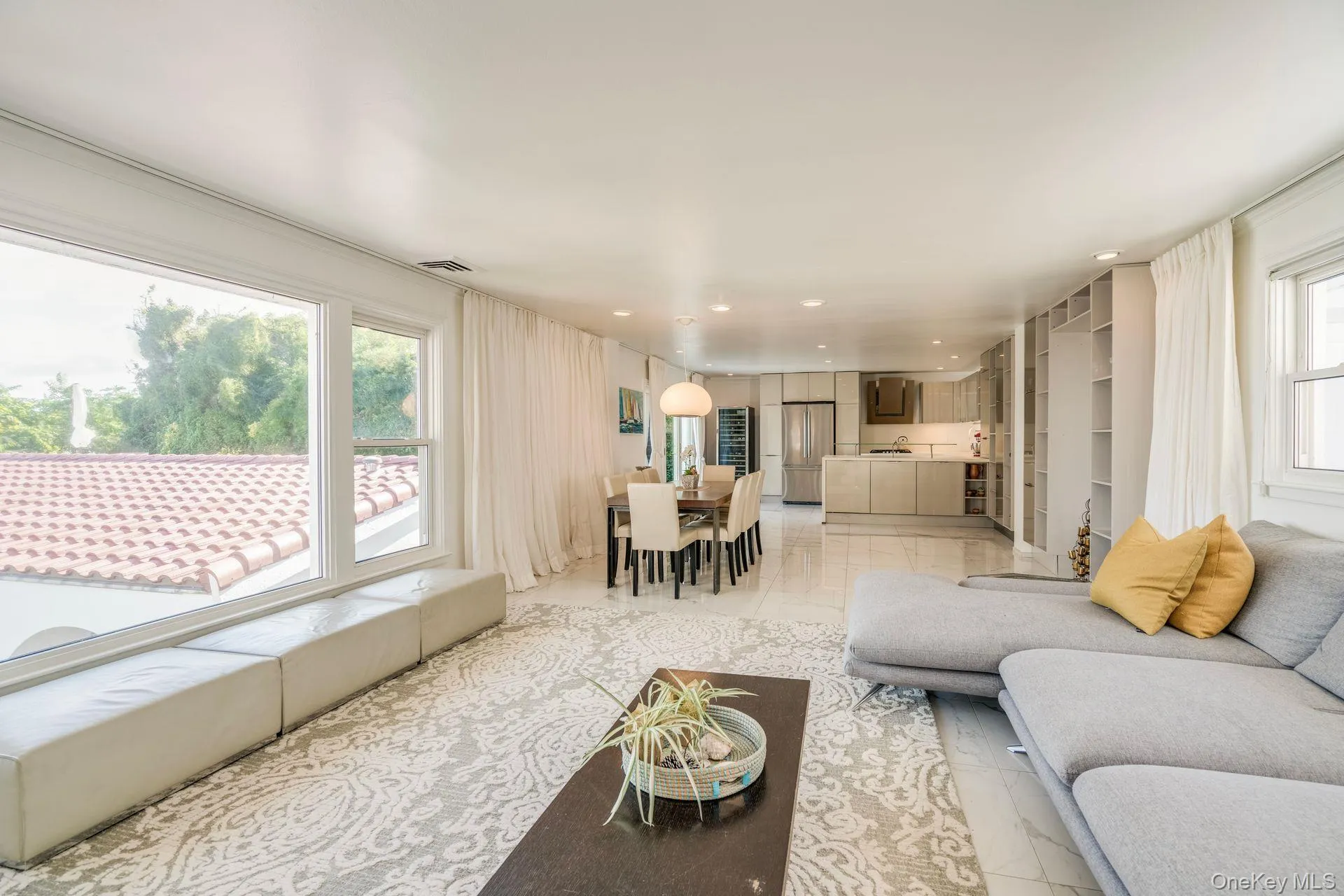 10 Beach Hill Drive, Smithtown, NY, 4 Bedrooms Bedrooms, 8 Rooms Rooms,4 BathroomsBathrooms,Residential Lease,For Rent,Beach Hill,0,996977 10 Beach Hill Drive, Smithtown, NY, 4 Bedrooms Bedrooms, 8 Rooms Rooms,4 BathroomsBathrooms,Residential Lease,For Rent,Beach Hill,0,996977