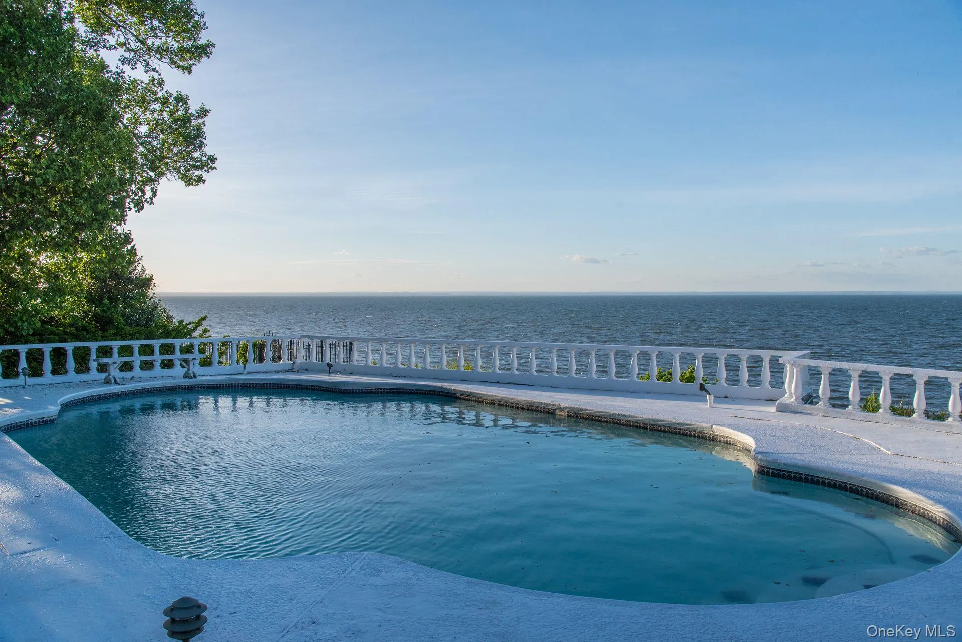 10 Beach Hill Drive, Smithtown, NY, 4 Bedrooms Bedrooms, 8 Rooms Rooms,4 BathroomsBathrooms,Residential Lease,For Rent,Beach Hill,0,996977 10 Beach Hill Drive, Smithtown, NY, 4 Bedrooms Bedrooms, 8 Rooms Rooms,4 BathroomsBathrooms,Residential Lease,For Rent,Beach Hill,0,996977