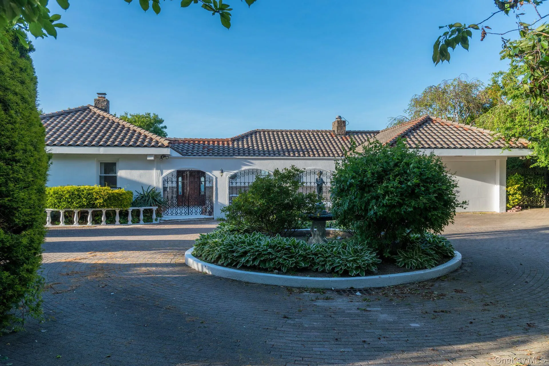 10 Beach Hill Drive, Smithtown, NY, 4 Bedrooms Bedrooms, 8 Rooms Rooms,4 BathroomsBathrooms,Residential Lease,For Rent,Beach Hill,0,996977 10 Beach Hill Drive, Smithtown, NY, 4 Bedrooms Bedrooms, 8 Rooms Rooms,4 BathroomsBathrooms,Residential Lease,For Rent,Beach Hill,0,996977