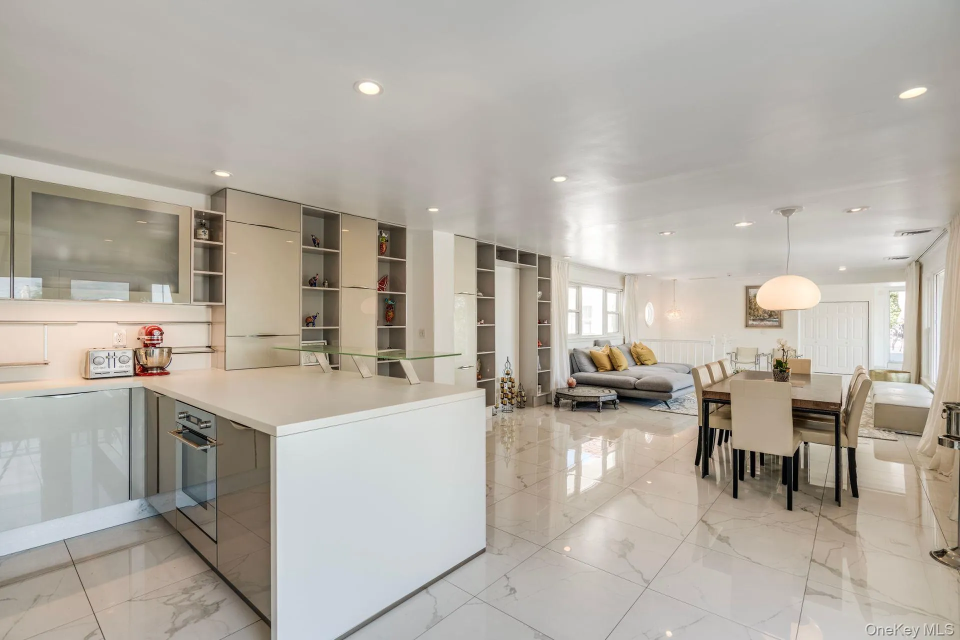 10 Beach Hill Drive, Smithtown, NY, 4 Bedrooms Bedrooms, 8 Rooms Rooms,4 BathroomsBathrooms,Residential Lease,For Rent,Beach Hill,0,996977 10 Beach Hill Drive, Smithtown, NY, 4 Bedrooms Bedrooms, 8 Rooms Rooms,4 BathroomsBathrooms,Residential Lease,For Rent,Beach Hill,0,996977
