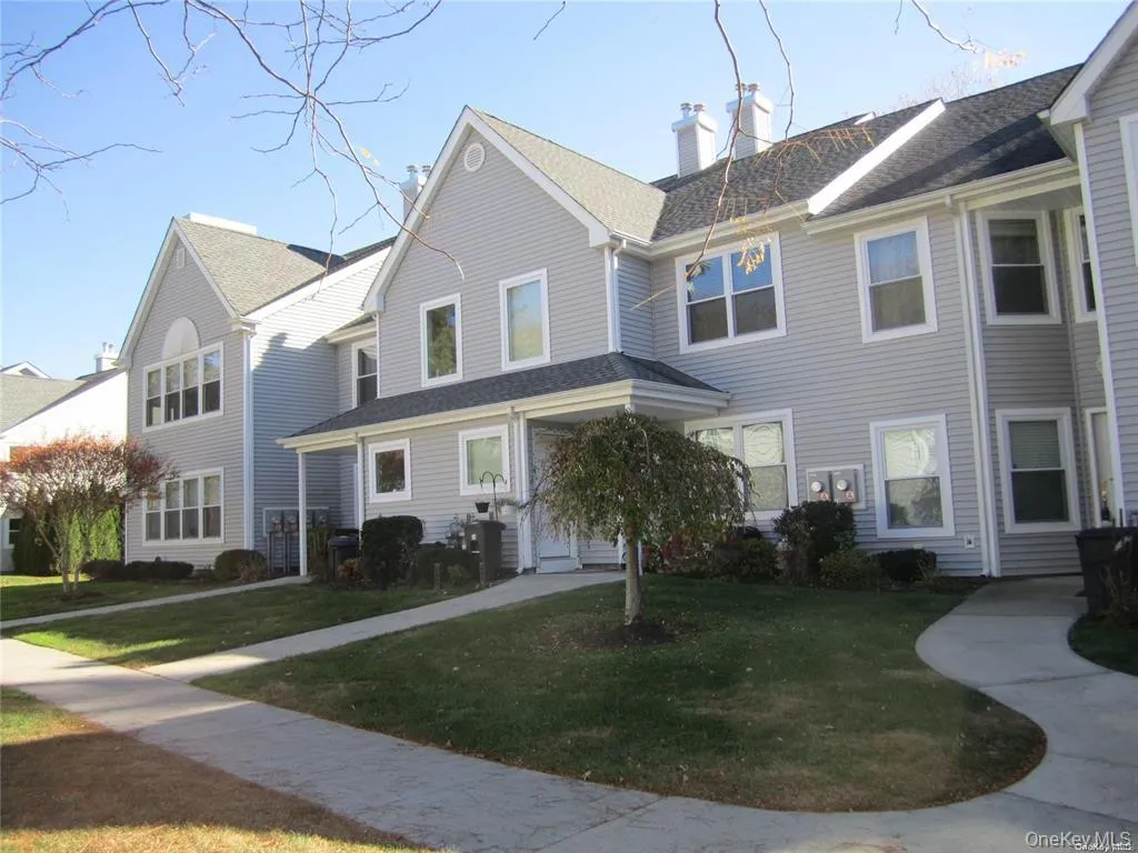 79 Leeward Court, Brookhaven, NY, 1 Bedroom Bedrooms, 3 Rooms Rooms,1 BathroomBathrooms,Residential Lease,For Rent,Leeward,0,996981 79 Leeward Court, Brookhaven, NY, 1 Bedroom Bedrooms, 3 Rooms Rooms,1 BathroomBathrooms,Residential Lease,For Rent,Leeward,0,996981