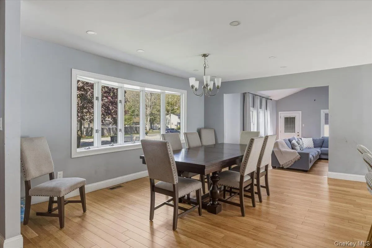1189 Terry Road, Islip, NY, 4 Bedrooms Bedrooms, 8 Rooms Rooms,3 BathroomsBathrooms,Residential,For Rent,Terry,0,996997 1189 Terry Road, Islip, NY, 4 Bedrooms Bedrooms, 8 Rooms Rooms,3 BathroomsBathrooms,Residential,For Rent,Terry,0,996997