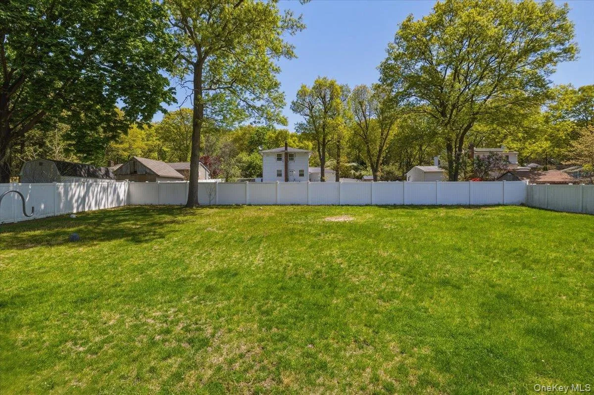1189 Terry Road, Islip, NY, 4 Bedrooms Bedrooms, 8 Rooms Rooms,3 BathroomsBathrooms,Residential,For Rent,Terry,0,996997 1189 Terry Road, Islip, NY, 4 Bedrooms Bedrooms, 8 Rooms Rooms,3 BathroomsBathrooms,Residential,For Rent,Terry,0,996997