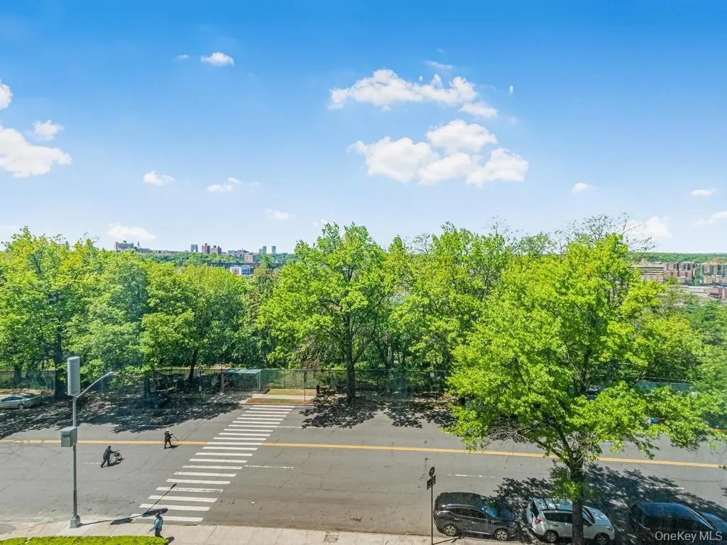 2 Fordham Hill Oval, New York, NY, 2 Bedrooms Bedrooms, 5 Rooms Rooms,1 BathroomBathrooms,Residential,For Rent,Fordham Hill,0,KEY996999 2 Fordham Hill Oval, New York, NY, 2 Bedrooms Bedrooms, 5 Rooms Rooms,1 BathroomBathrooms,Residential,For Rent,Fordham Hill,0,KEY996999