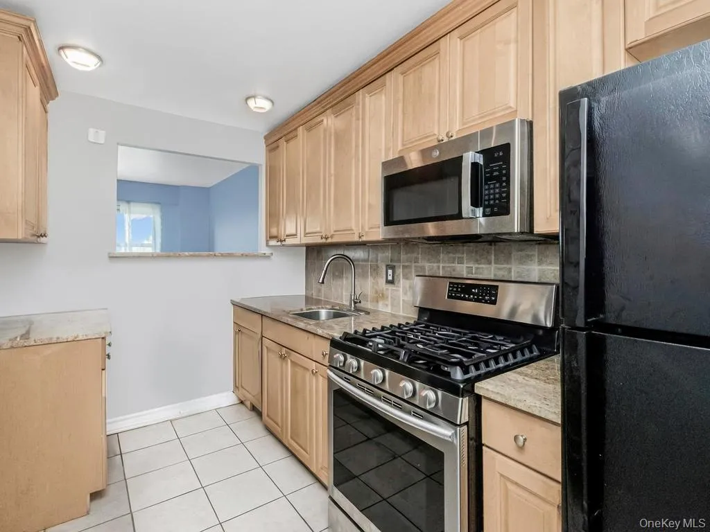2 Fordham Hill Oval, New York, NY, 2 Bedrooms Bedrooms, 5 Rooms Rooms,1 BathroomBathrooms,Residential,For Rent,Fordham Hill,0,KEY996999 2 Fordham Hill Oval, New York, NY, 2 Bedrooms Bedrooms, 5 Rooms Rooms,1 BathroomBathrooms,Residential,For Rent,Fordham Hill,0,KEY996999