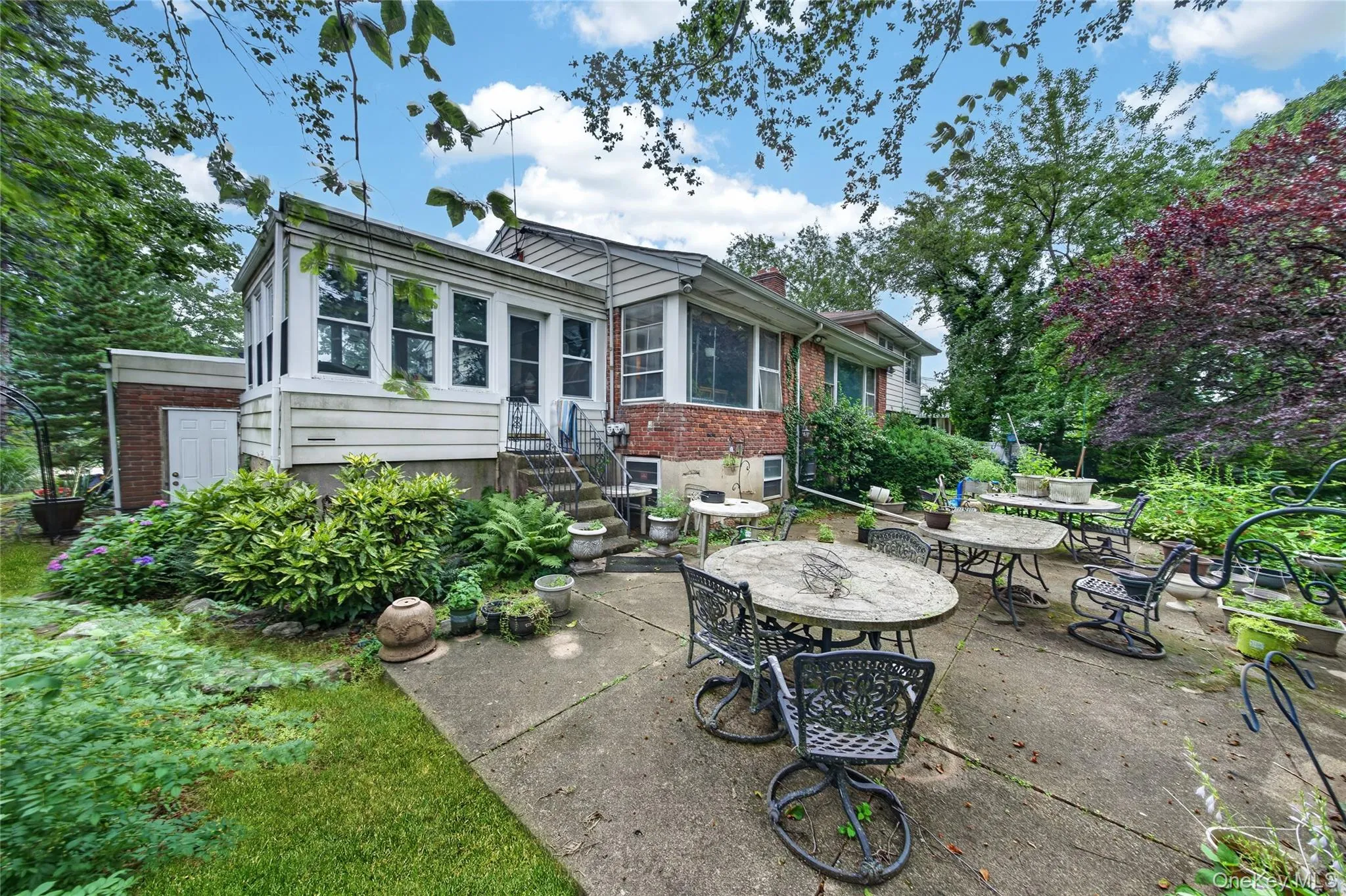 445 Nassau Boulevard, Hempstead, NY, 4 Bedrooms Bedrooms, 15 Rooms Rooms,2 BathroomsBathrooms,Residential,For Rent,Nassau,0,997027 445 Nassau Boulevard, Hempstead, NY, 4 Bedrooms Bedrooms, 15 Rooms Rooms,2 BathroomsBathrooms,Residential,For Rent,Nassau,0,997027