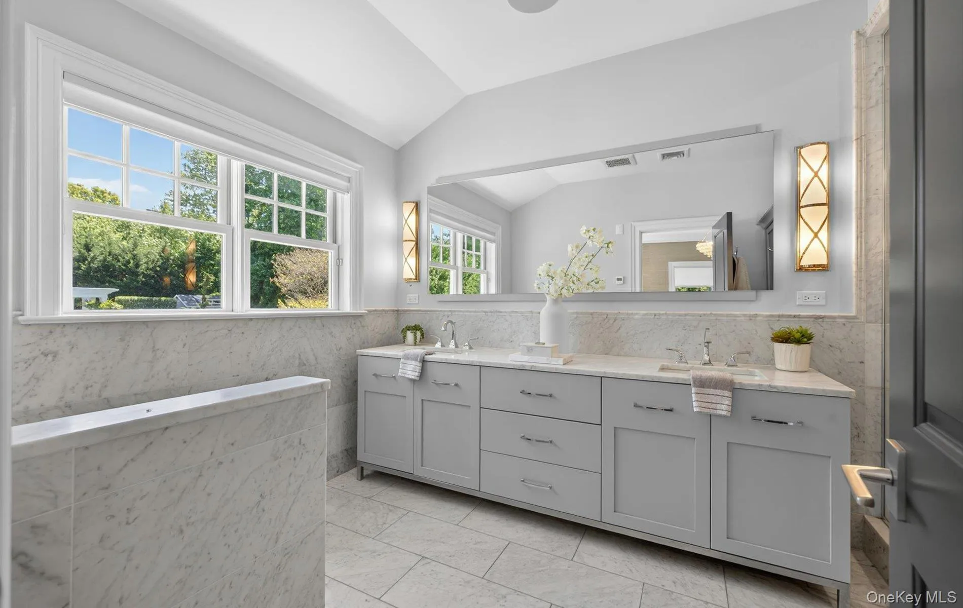 32 Elm Street, Oyster Bay, NY, 5 Bedrooms Bedrooms, 10 Rooms Rooms,3 BathroomsBathrooms,Residential,For Rent,Elm,0,997030 32 Elm Street, Oyster Bay, NY, 5 Bedrooms Bedrooms, 10 Rooms Rooms,3 BathroomsBathrooms,Residential,For Rent,Elm,0,997030