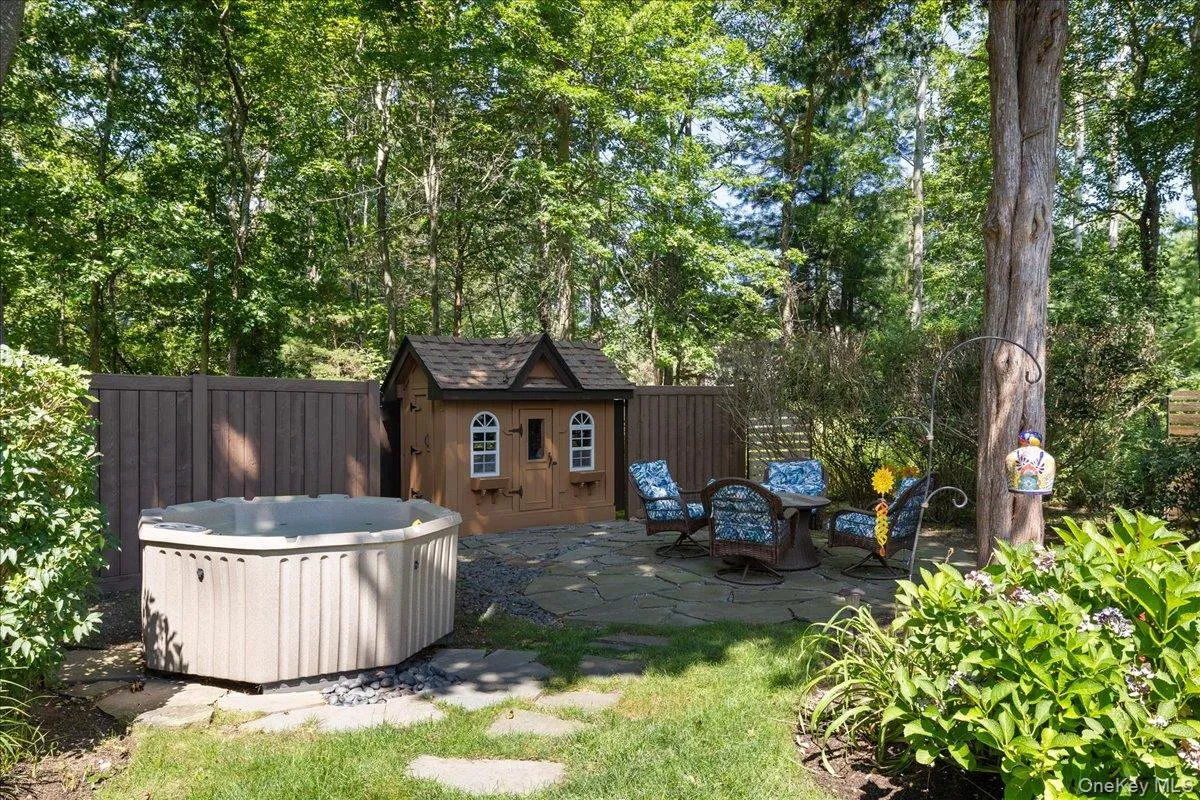 595 Greenfields Lane, Southold, NY, 3 Bedrooms Bedrooms, 9 Rooms Rooms,3 BathroomsBathrooms,Residential,For Rent,Greenfields,0,997034 595 Greenfields Lane, Southold, NY, 3 Bedrooms Bedrooms, 9 Rooms Rooms,3 BathroomsBathrooms,Residential,For Rent,Greenfields,0,997034