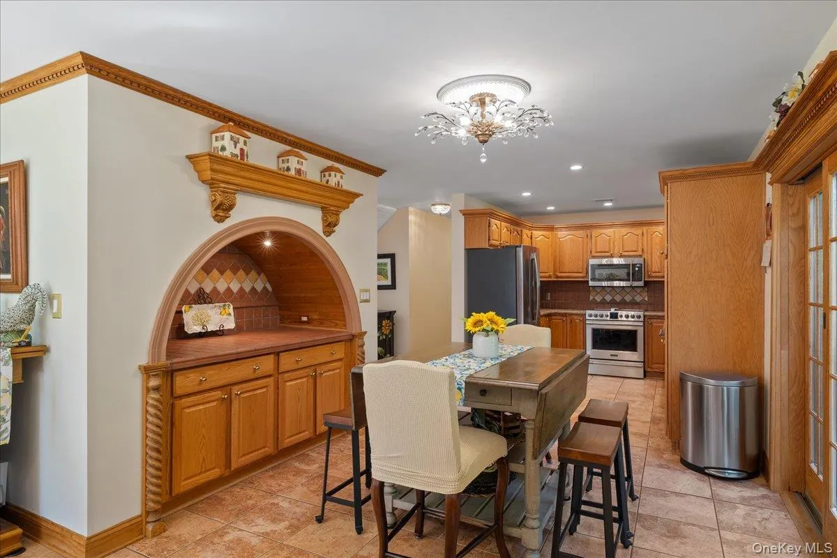 595 Greenfields Lane, Southold, NY, 3 Bedrooms Bedrooms, 9 Rooms Rooms,3 BathroomsBathrooms,Residential,For Rent,Greenfields,0,997034 595 Greenfields Lane, Southold, NY, 3 Bedrooms Bedrooms, 9 Rooms Rooms,3 BathroomsBathrooms,Residential,For Rent,Greenfields,0,997034