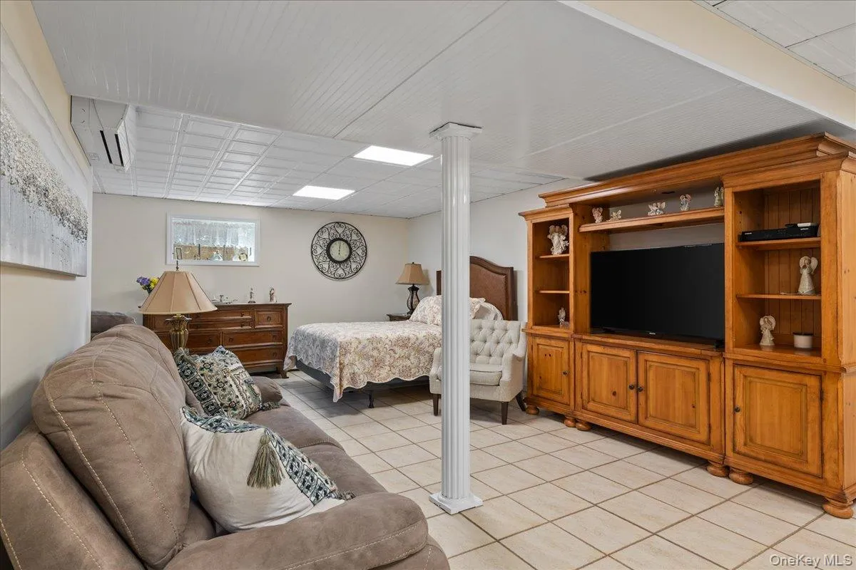 595 Greenfields Lane, Southold, NY, 3 Bedrooms Bedrooms, 9 Rooms Rooms,3 BathroomsBathrooms,Residential,For Rent,Greenfields,0,997034 595 Greenfields Lane, Southold, NY, 3 Bedrooms Bedrooms, 9 Rooms Rooms,3 BathroomsBathrooms,Residential,For Rent,Greenfields,0,997034