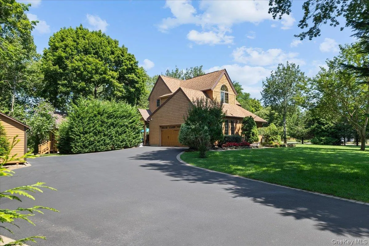 595 Greenfields Lane, Southold, NY, 3 Bedrooms Bedrooms, 9 Rooms Rooms,3 BathroomsBathrooms,Residential,For Rent,Greenfields,0,997034 595 Greenfields Lane, Southold, NY, 3 Bedrooms Bedrooms, 9 Rooms Rooms,3 BathroomsBathrooms,Residential,For Rent,Greenfields,0,997034
