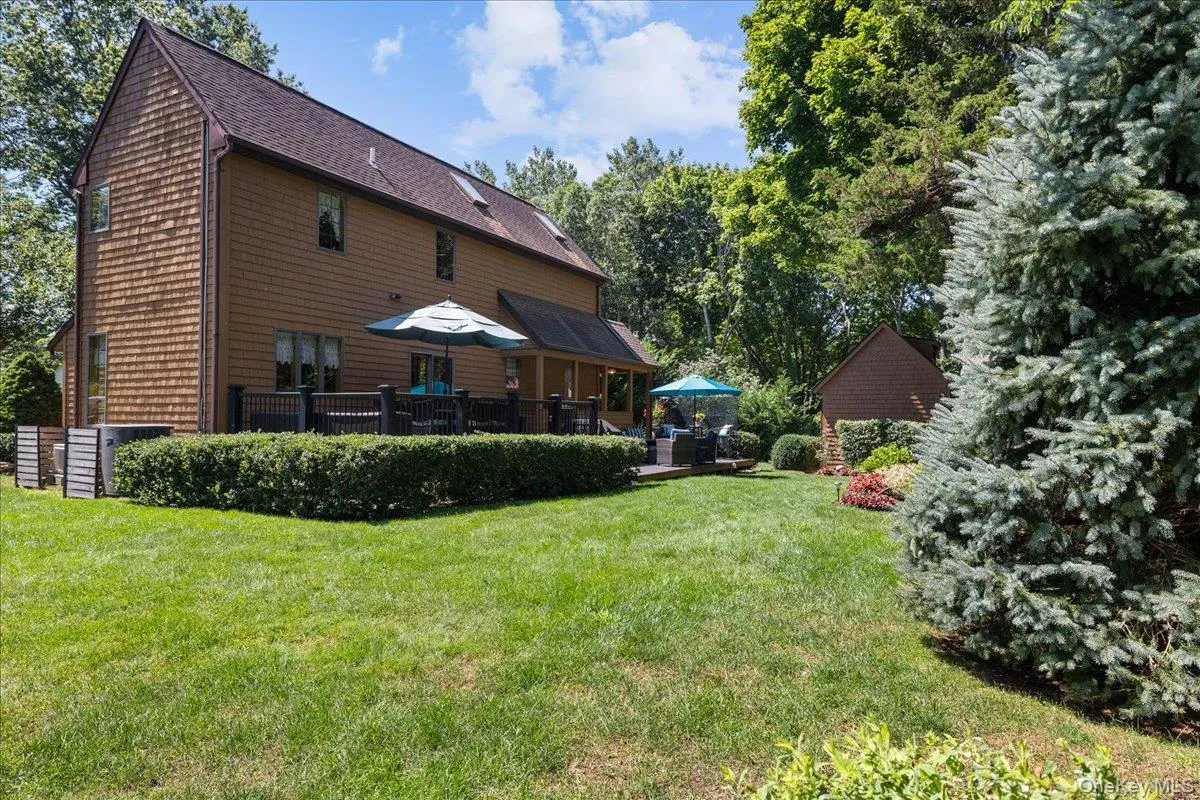 595 Greenfields Lane, Southold, NY, 3 Bedrooms Bedrooms, 9 Rooms Rooms,3 BathroomsBathrooms,Residential,For Rent,Greenfields,0,997034 595 Greenfields Lane, Southold, NY, 3 Bedrooms Bedrooms, 9 Rooms Rooms,3 BathroomsBathrooms,Residential,For Rent,Greenfields,0,997034