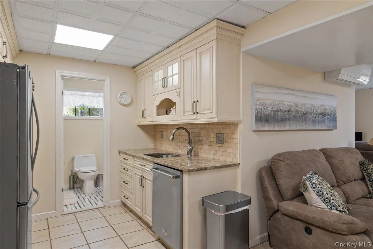 595 Greenfields Lane, Southold, NY, 3 Bedrooms Bedrooms, 9 Rooms Rooms,3 BathroomsBathrooms,Residential,For Rent,Greenfields,0,997034 595 Greenfields Lane, Southold, NY, 3 Bedrooms Bedrooms, 9 Rooms Rooms,3 BathroomsBathrooms,Residential,For Rent,Greenfields,0,997034